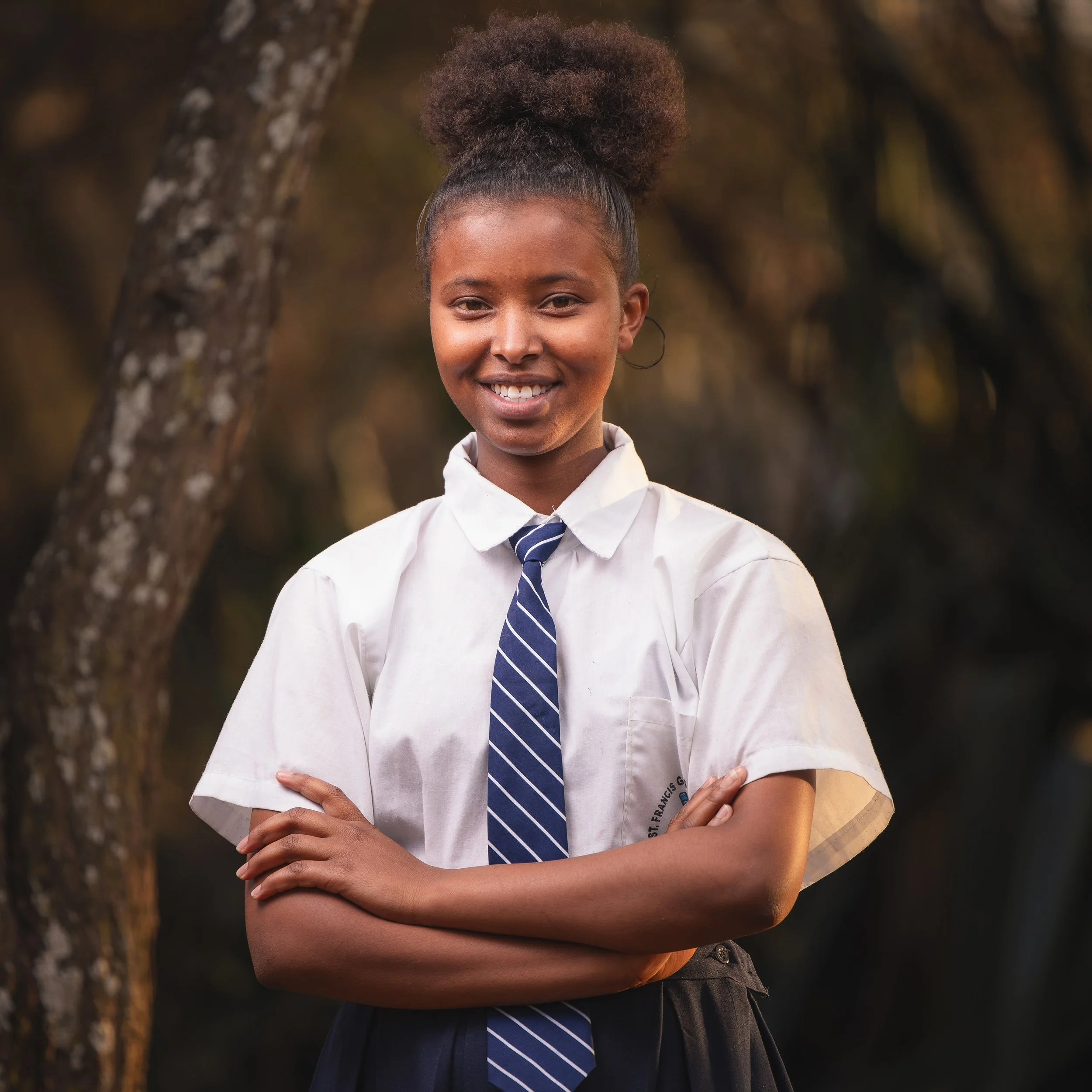 Magdalyn | Magdalyn is 18 years old. She enjoys studying home science and considers it her favorite subject. Magdalyn describes herself as hardworking, focused and disciplined. Her family has faced long stretches without reliable employment. She come