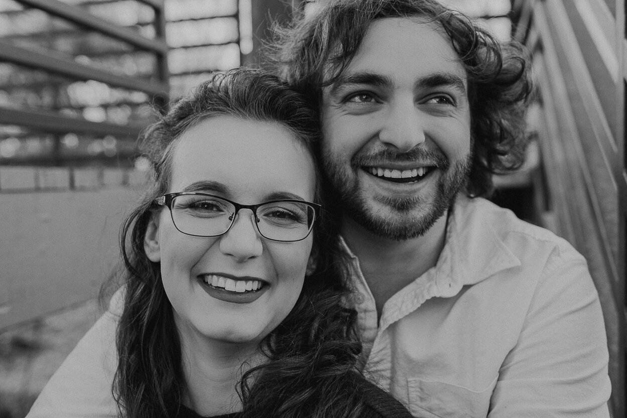 Black and White Columbia Park Trail Engagement Pictures | Kennewick, WA | 400 Lux Photography