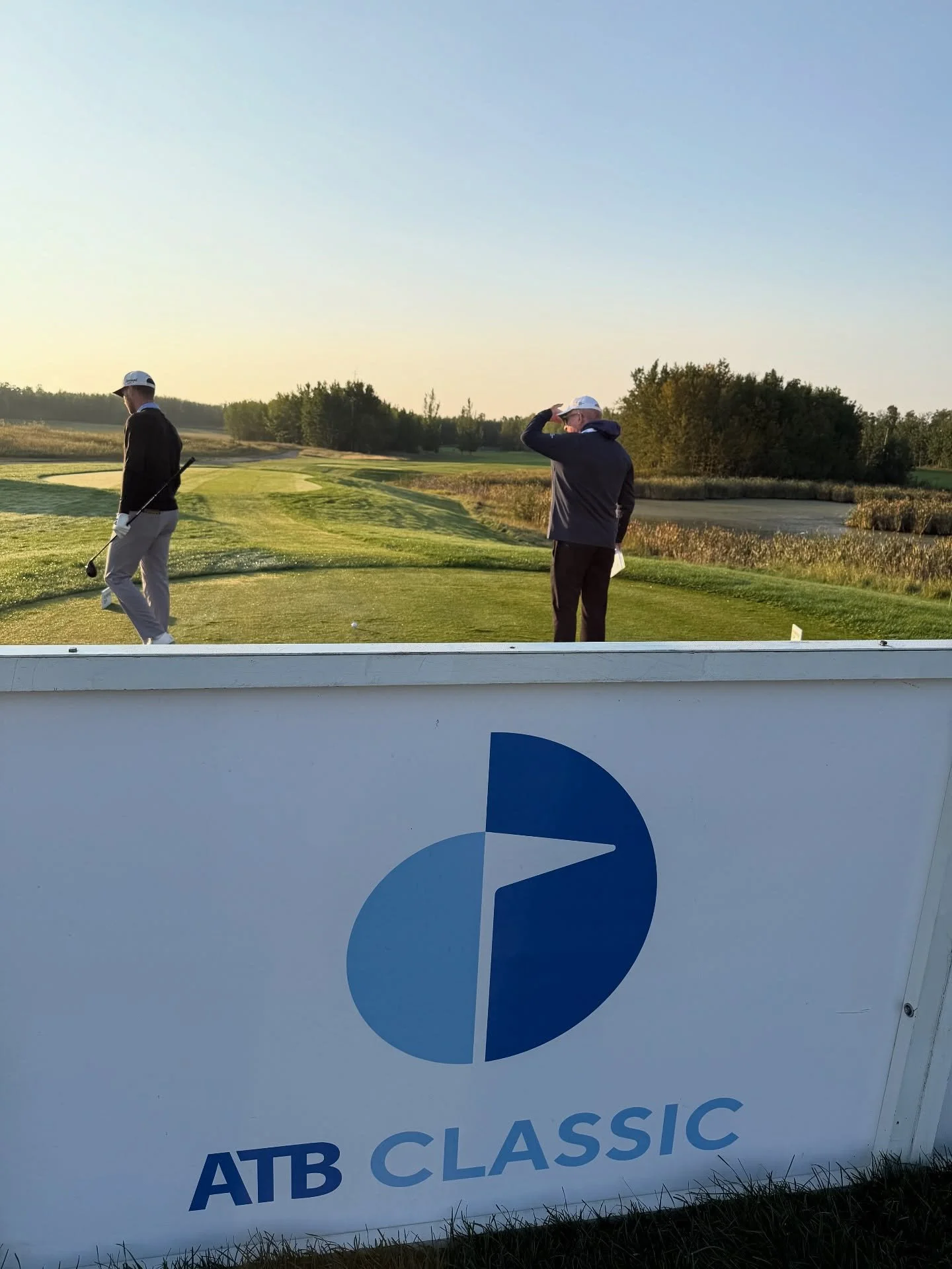 A handful of our practitioners helped volunteer at the @atbclassic this past weekend. The tournament is part of the @pgatouramericas tour and was held at @northernbeargolf golf course.

Megan Cerone and Jan Broderick provided massage therapy. Dr. Reb