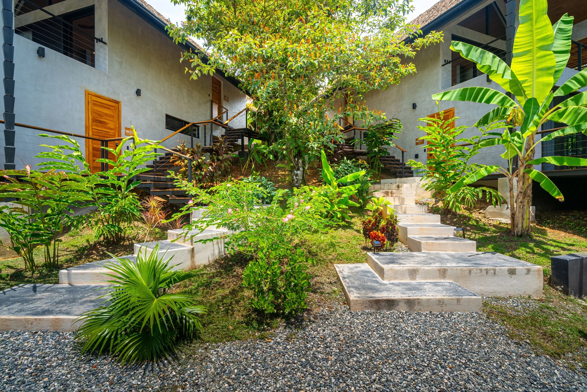 outdoor-mandala-villa-resort-costa-rica-2.jpeg