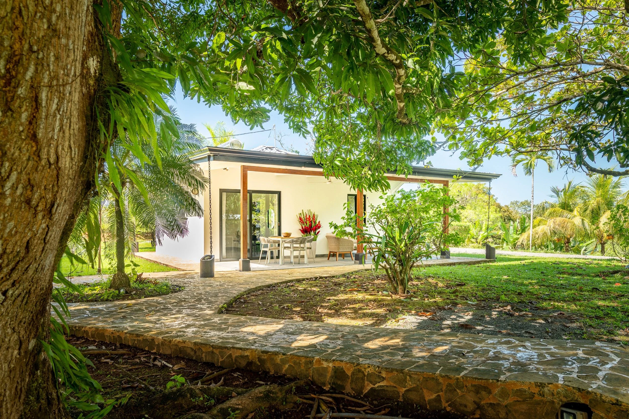 casa-tierra-retreatcenter-costa-rica-6.jpeg