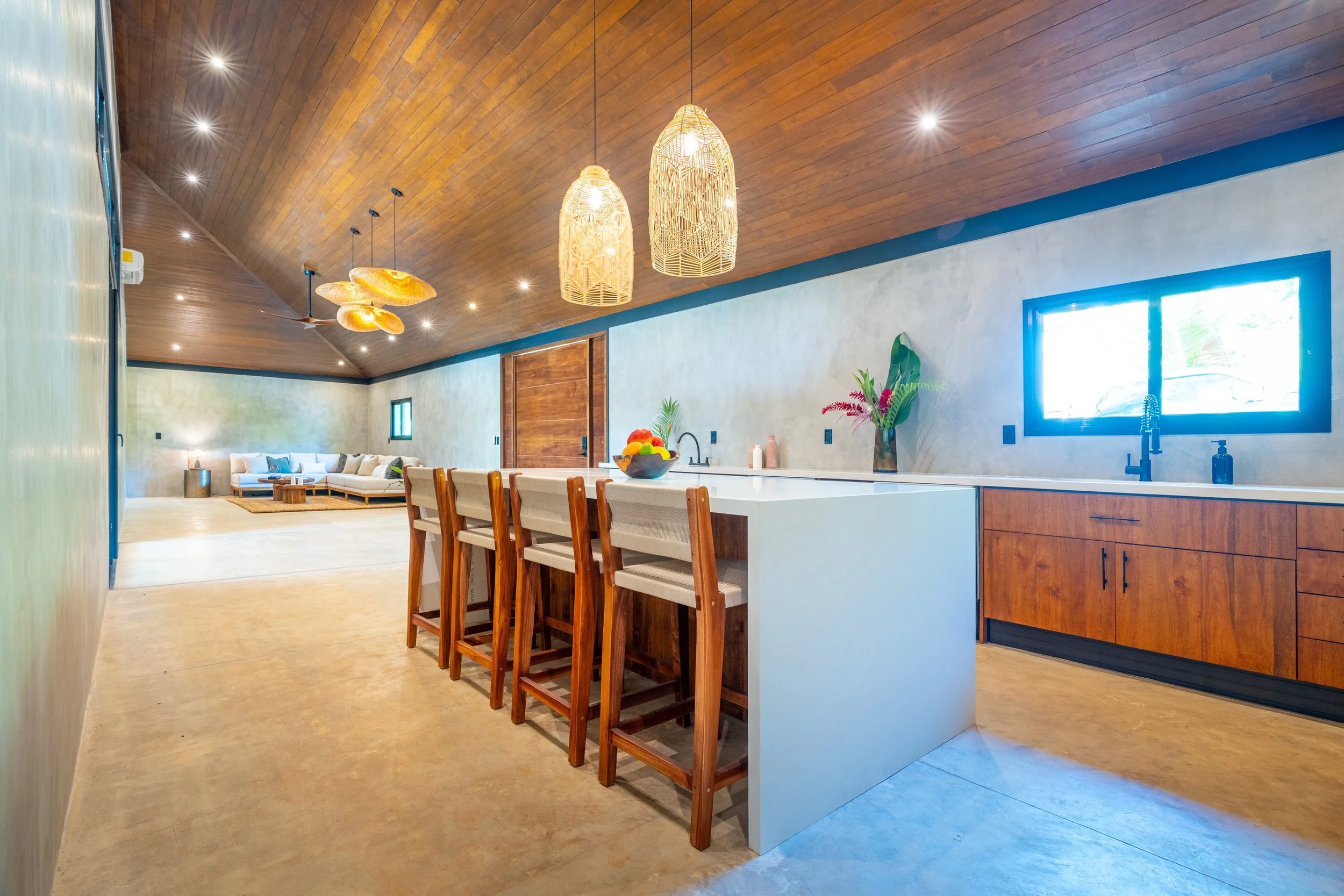 luxury-villa-rio-mandala-ojochal-retreat-center-6.jpeg