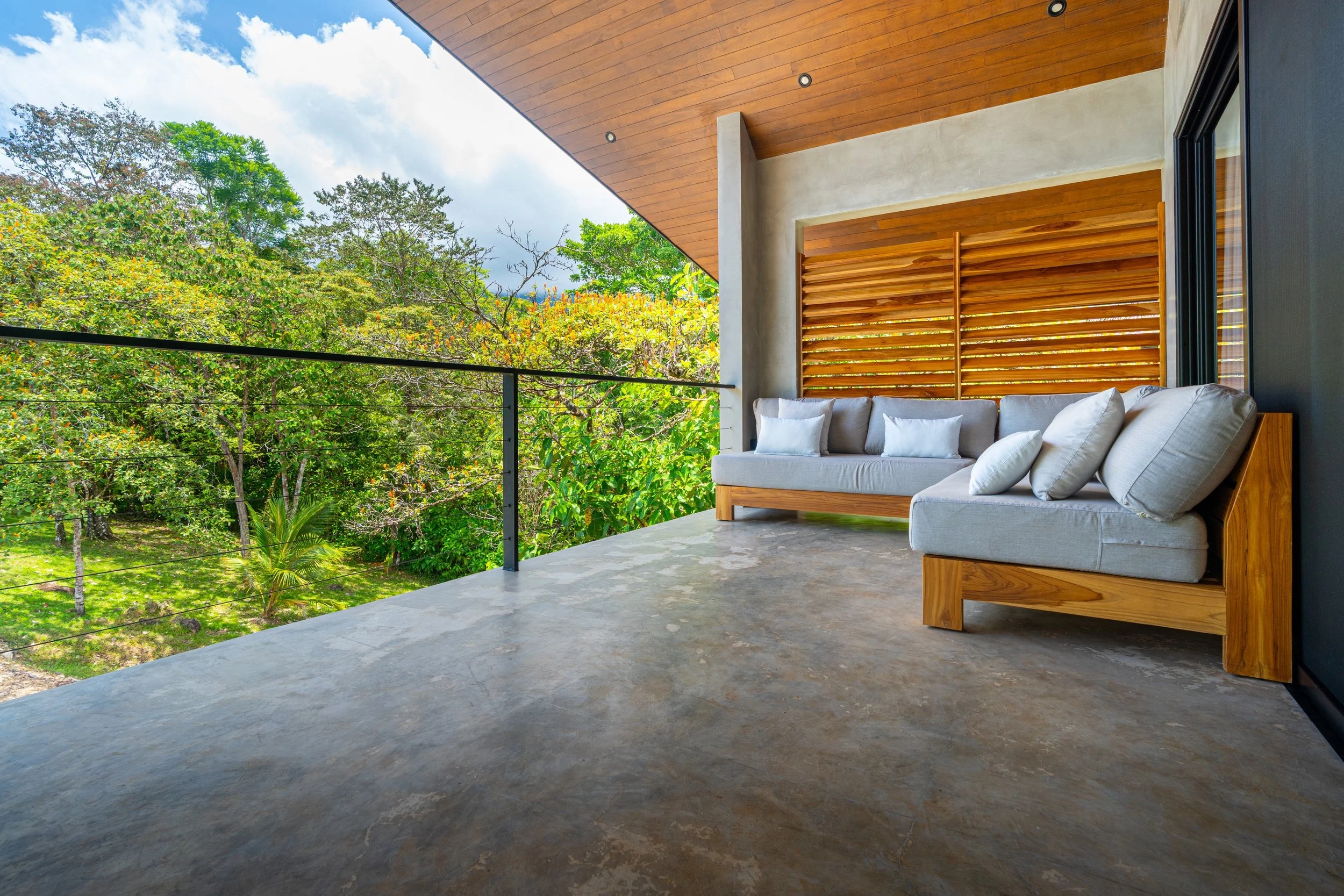 balcony-mandala-villa-resort-costa-rica-2.jpeg