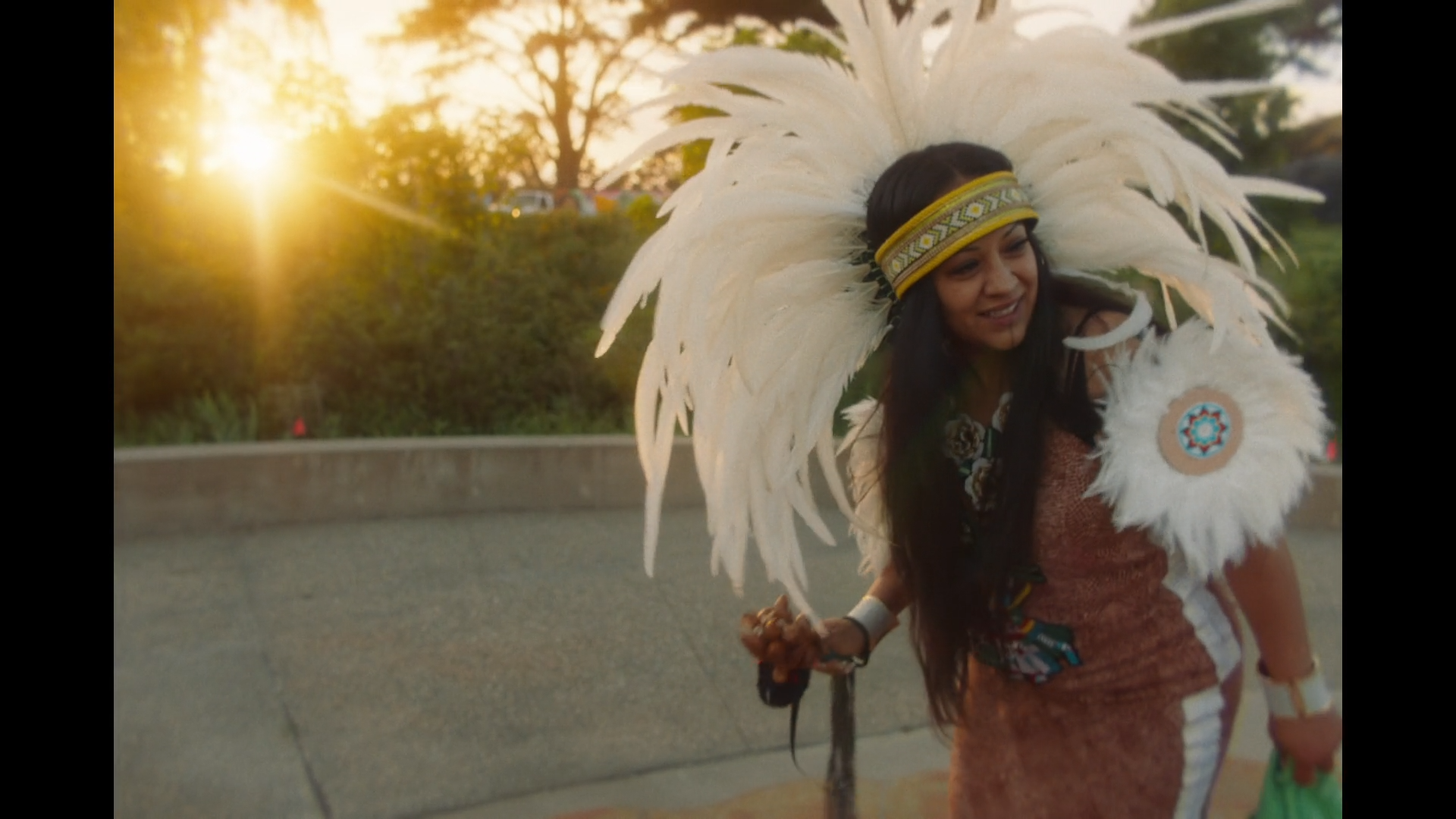 VS--OfftheRecordJuliafromEvenOddonVimeo-8’22”.png
