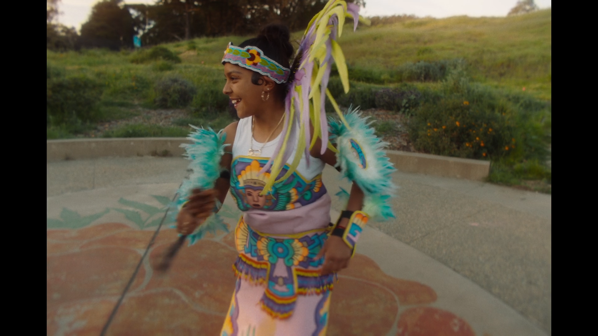 VS--OfftheRecordJuliafromEvenOddonVimeo-8’39”.png