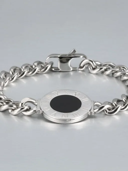 Ke-Hong-Titanium-Number-shell-Luxury-Bracelet-4.jpeg