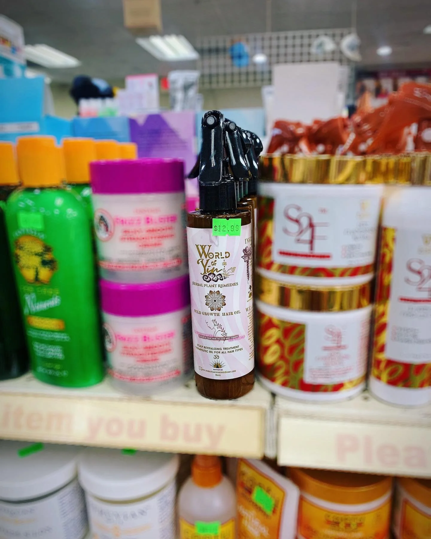 WOW💓 What a Divine weekend! We are in our first Store, Already! What a special moment! This product is worth EVERY Dime, Penny and Nickel.. ha 😂 check out our Wild Growth Hair oil at Diamond Beauty Supply Store in Stockbridge Exit.1-138
Tell us how