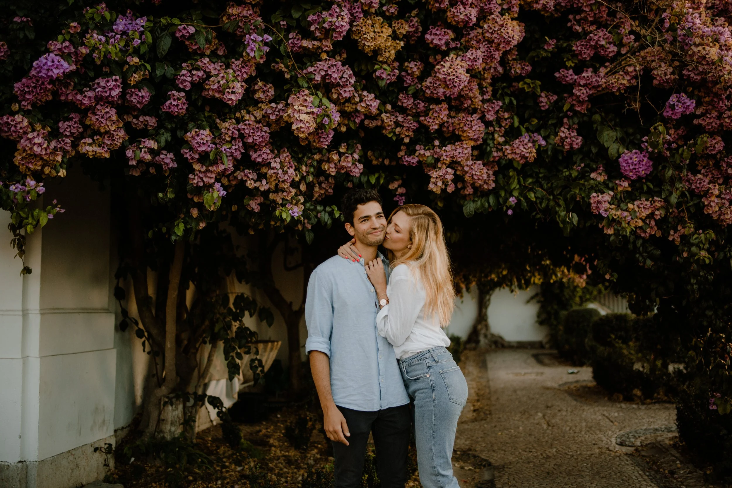 Grace-charlotte-wedding-photography-lisbon-portugal-europe-engagement-couple-shoot-international-wedding-photographer -28.jpg