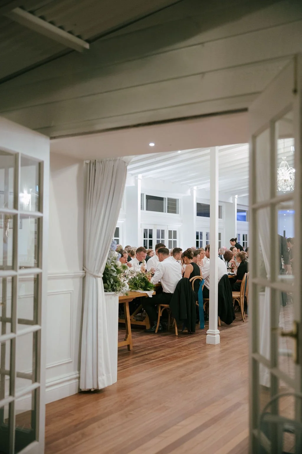 Kwila Lodge Wedding Gold Coast Australia Editorial Wedding Photographer 