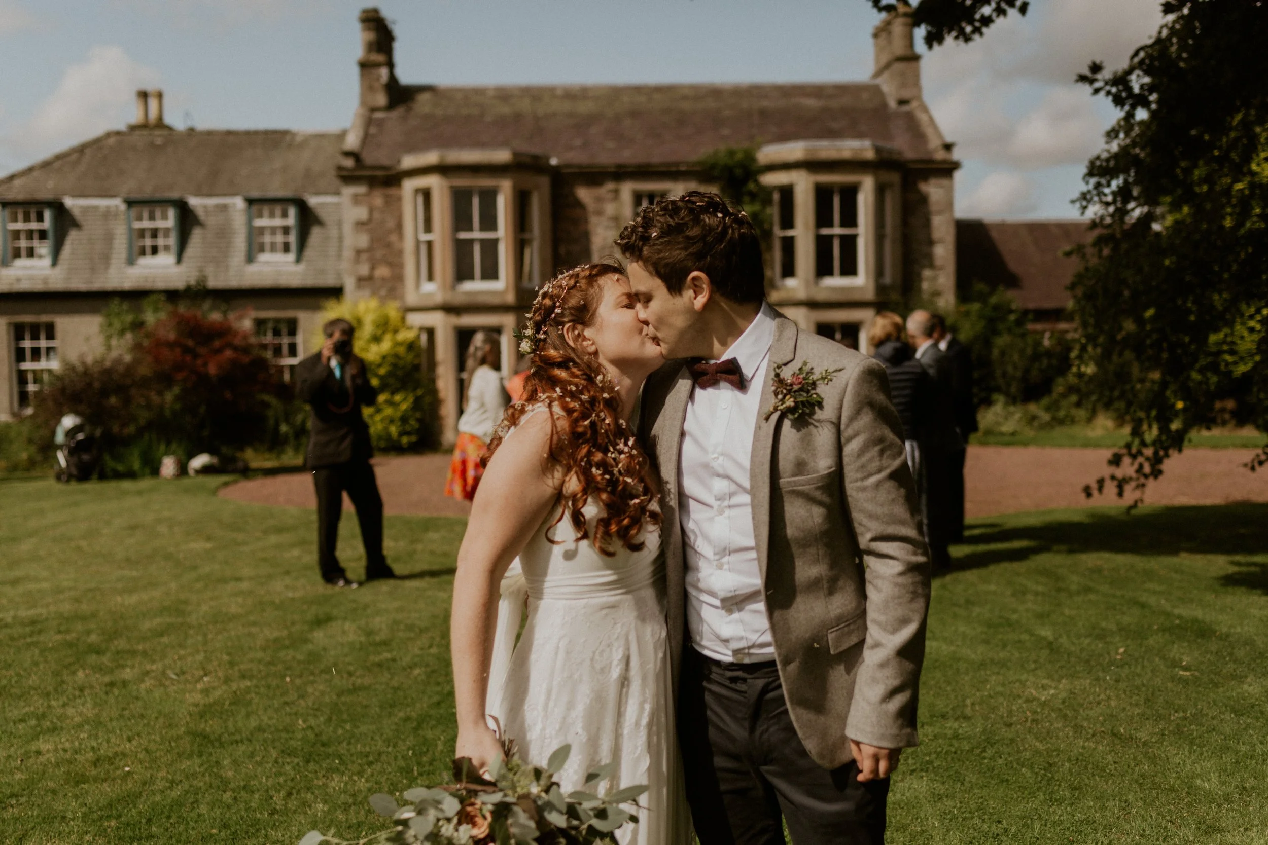 Grace-charlotte-wedding-photography-Cormiston-Farm-bigger-scotland-uk-Georgian-farmhouse-B&B-socttish-Clyde-Valley-South-Lanarkshire-Scotland-wedding-79.jpg