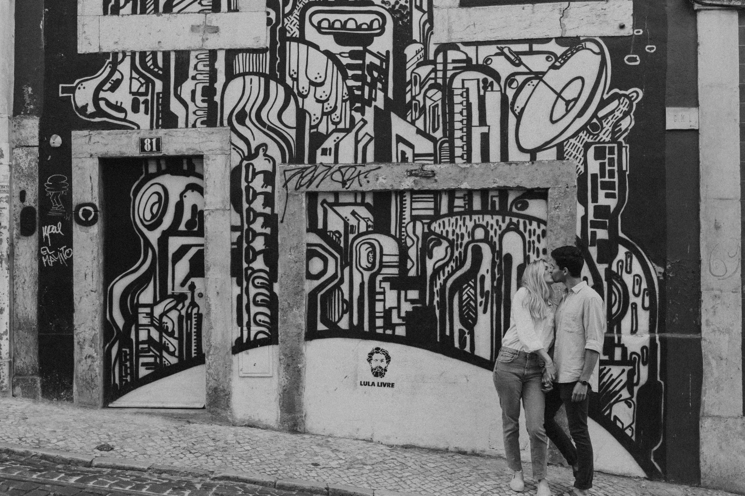 Grace-charlotte-wedding-photography-lisbon-portugal-europe-engagement-couple-shoot-international-wedding-photographer -23.jpg