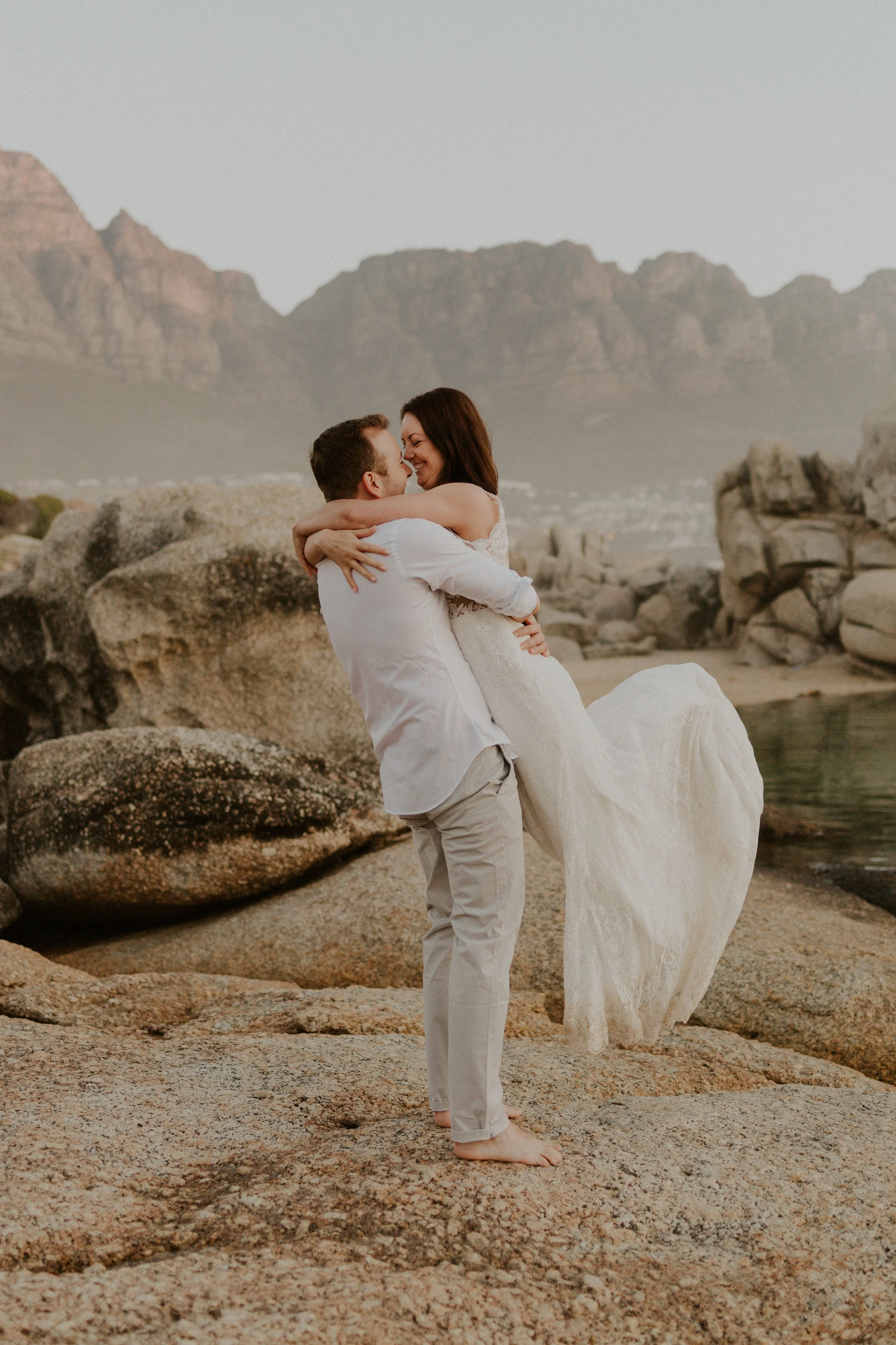 Grace-charlotte-wedding-photography-camps-bay-cape-town-south-africa-wedding-marrage-love-elopement-intamate-wedding-9.jpg