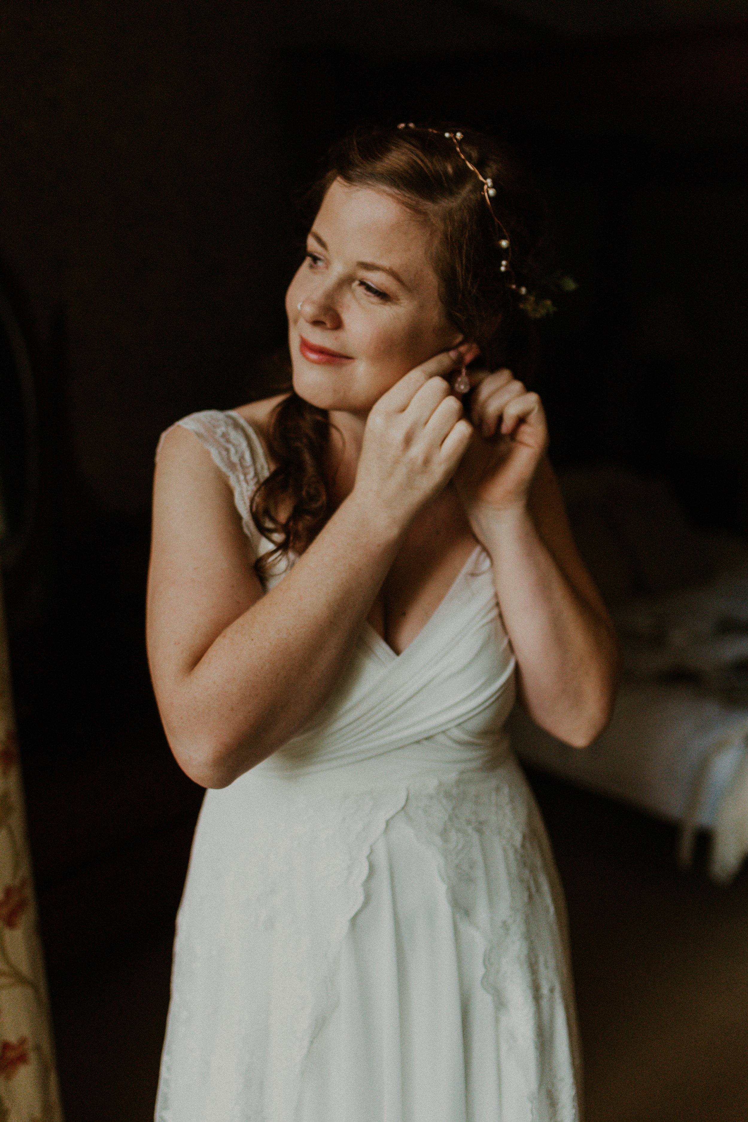 Grace-charlotte-wedding-photography-Cormiston-Farm-bigger-scotland-uk-Georgian-farmhouse-B&B-socttish-Clyde-Valley-South-Lanarkshire-Scotland-wedding-27.jpg