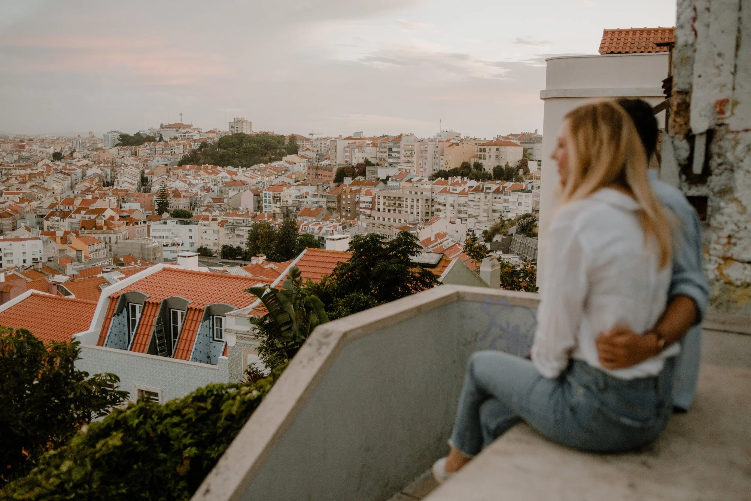 Grace-charlotte-wedding-photography-lisbon-portugal-europe-engagement-couple-shoot-international-wedding-photographer -1.jpg