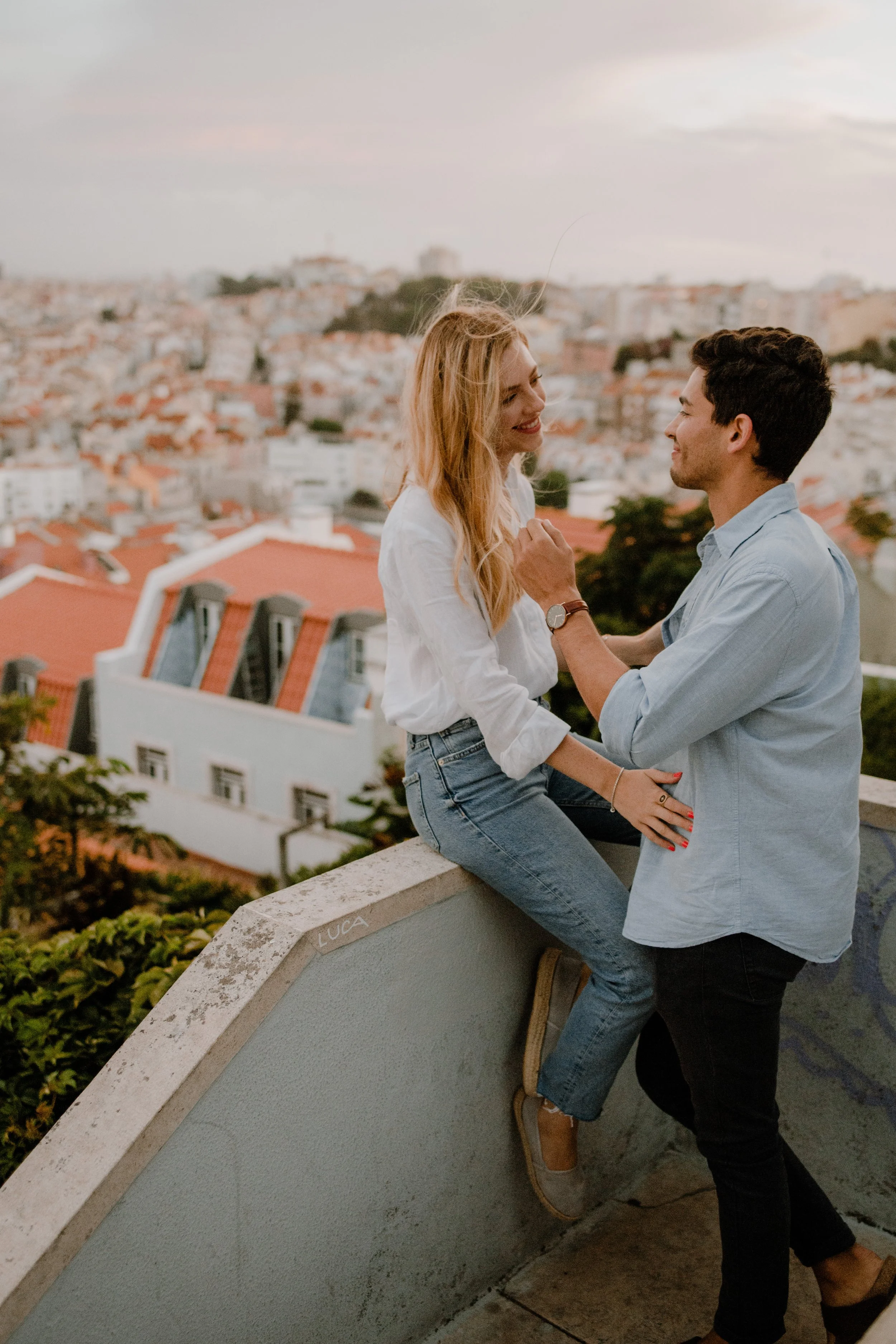 Grace-charlotte-wedding-photography-lisbon-portugal-europe-engagement-couple-shoot-international-wedding-photographer -3.jpg