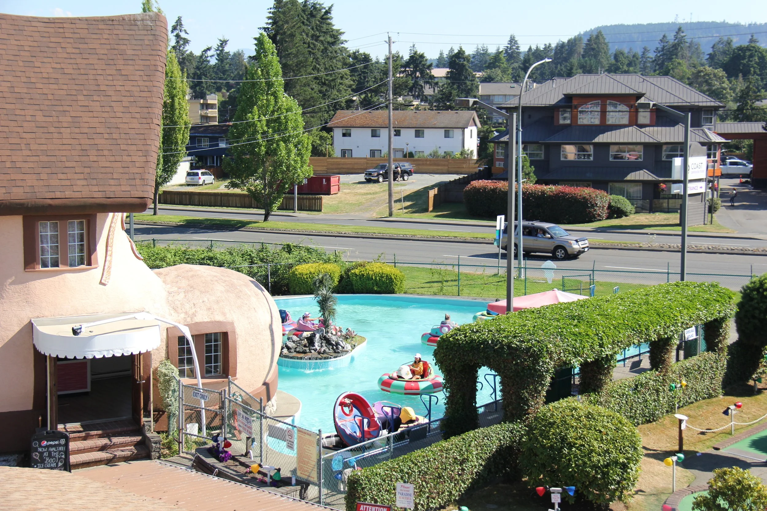 Paradise Mini Golf and Fun Park photo 8