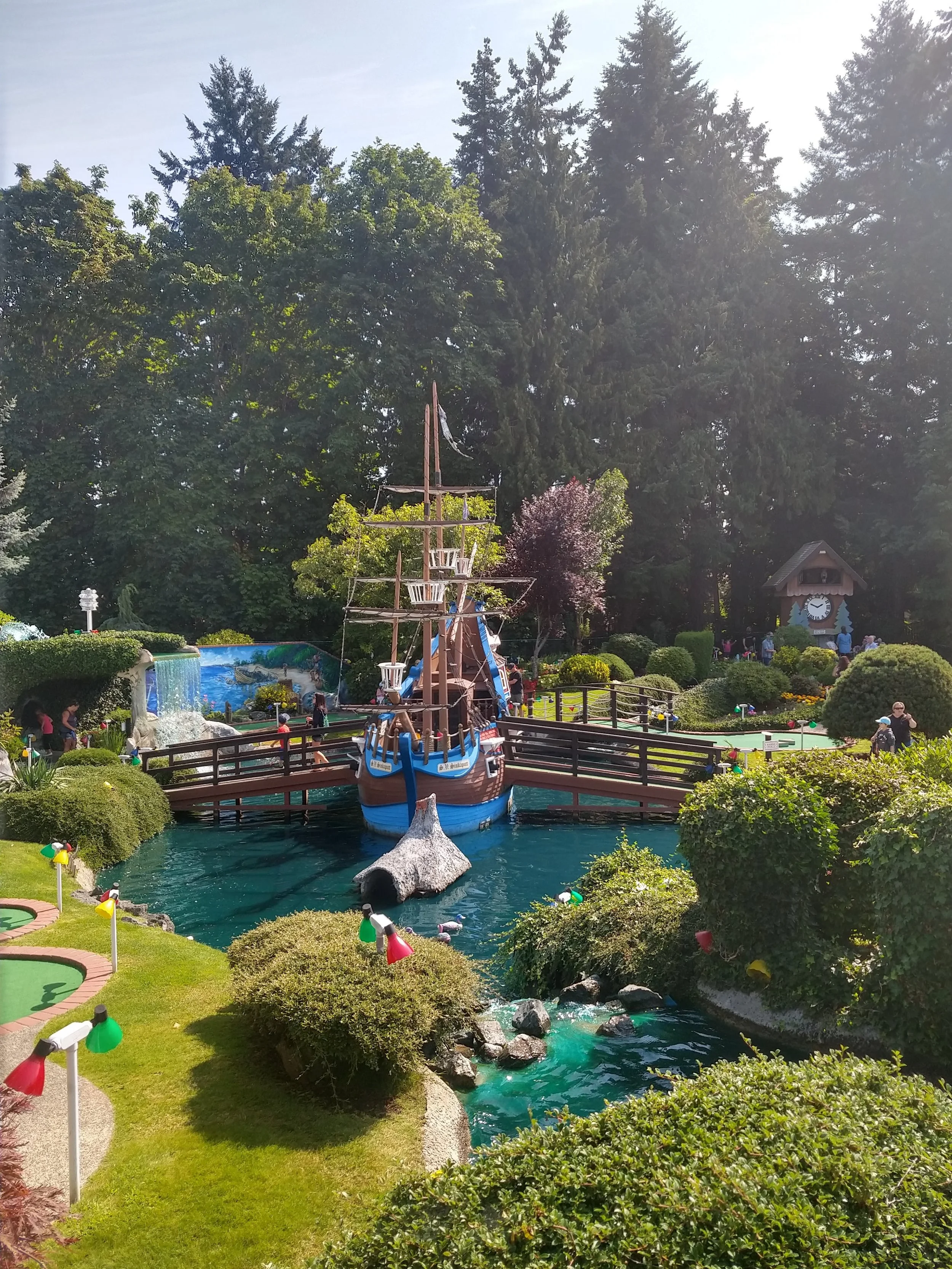 Paradise Mini Golf and Fun Park photo 2