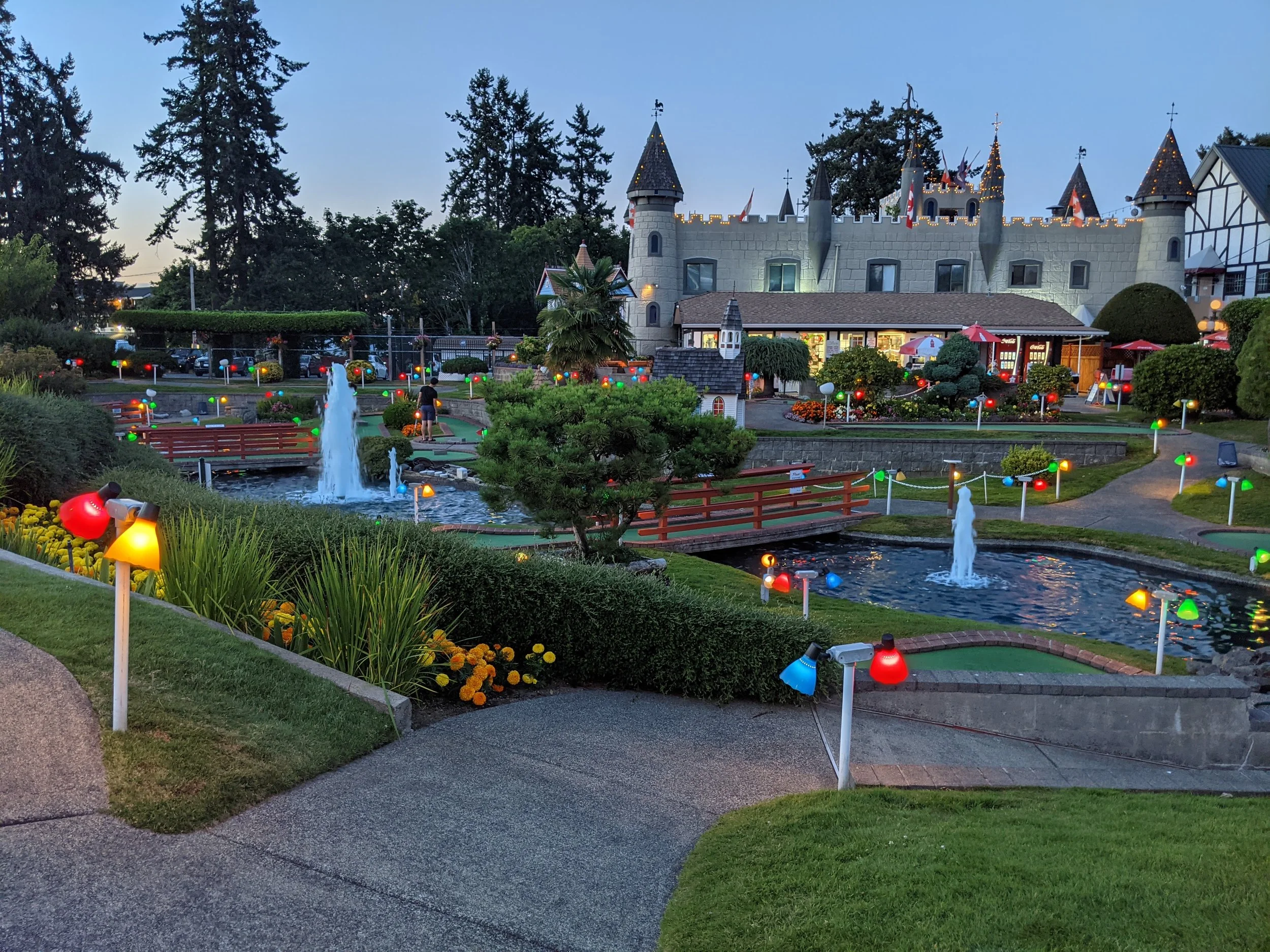Paradise Mini Golf and Fun Park photo 4