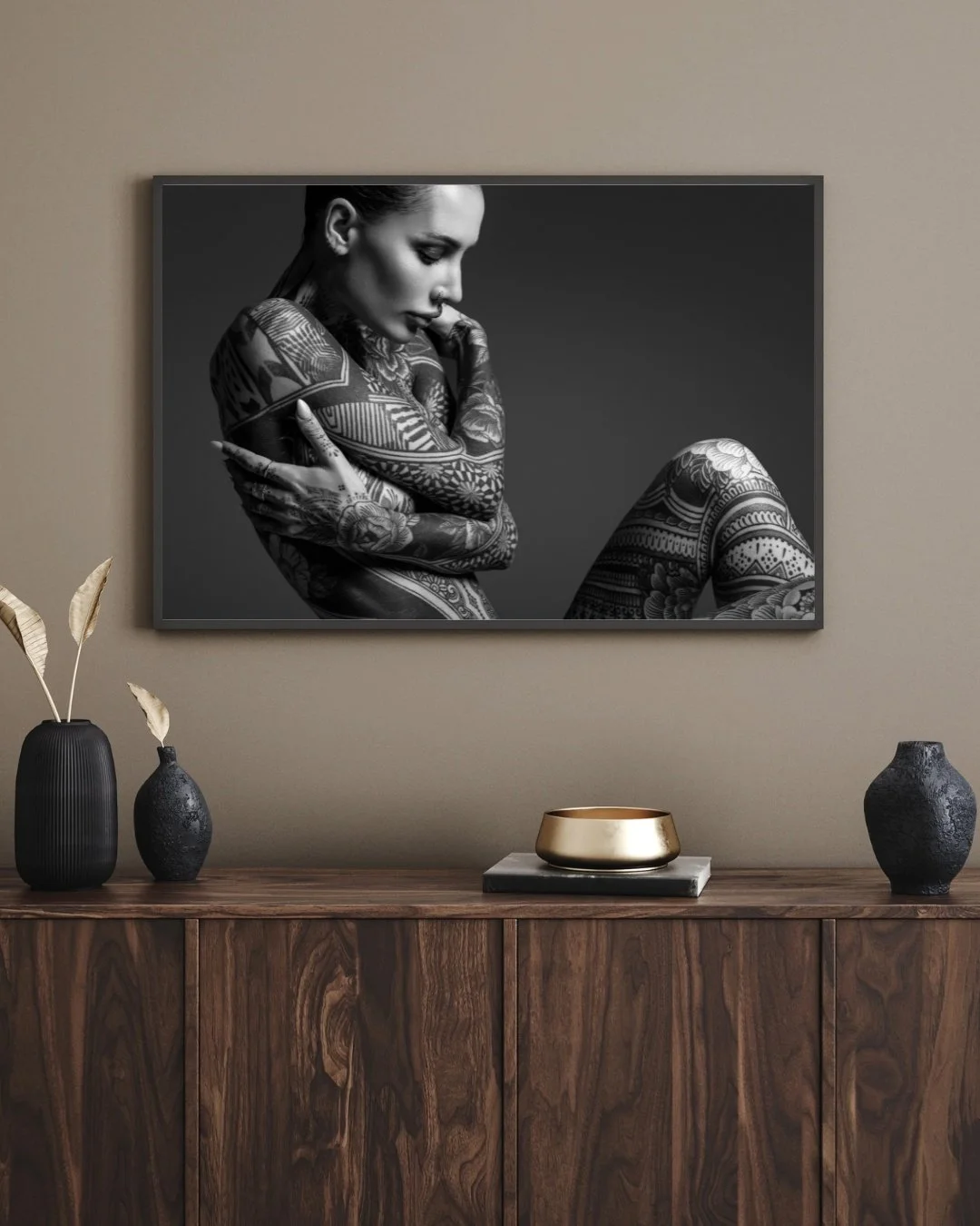 ✨✨✨
We talk a lot about confidence&hellip; but not nearly enough about how to carry that confidence through to daily life!

I think people hear &ldquo;boudoir wall art&rdquo; and immediately imagine a huge, in-your-face photo of their butt hanging ab