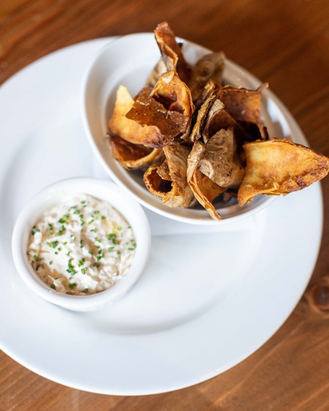 Get ready to dip, crunch, and repeat with our heavenly combo of thick-cut chips and French onion dip!

#kitchendoor #kitchendoornapa #cocktails #drinks #bar #cocktail #bartender #mixology #drink #food #happyhour #cocktailbar #beer #wine #cheers #love