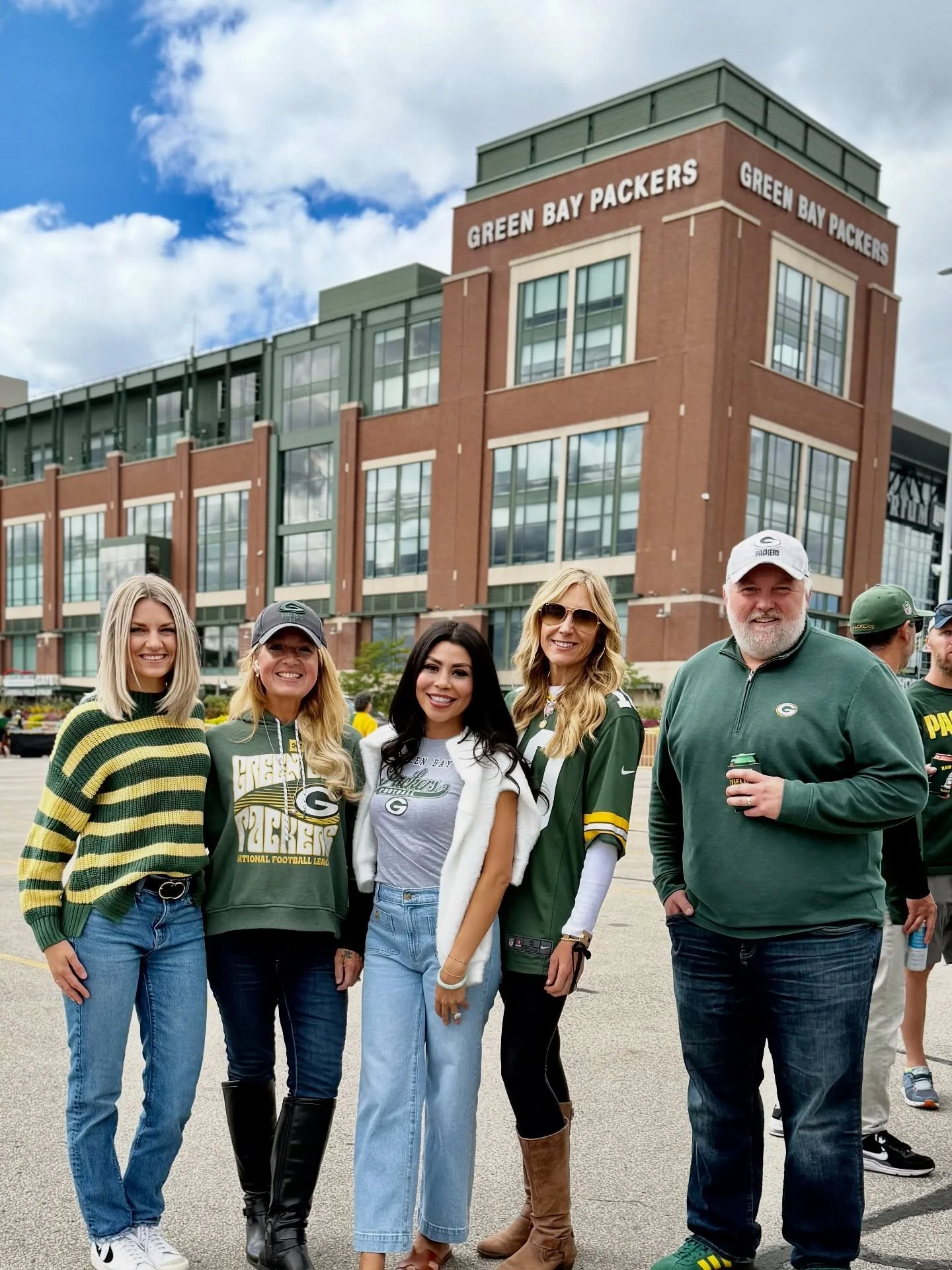 Opening day in Green Bay hits different. 🏈💚✨

First game of the season = the parking lot turns into a tailgate party zone! All the food you could imagine, fall air, bands &amp; live music rolling by, and friends coming together in every direction. 