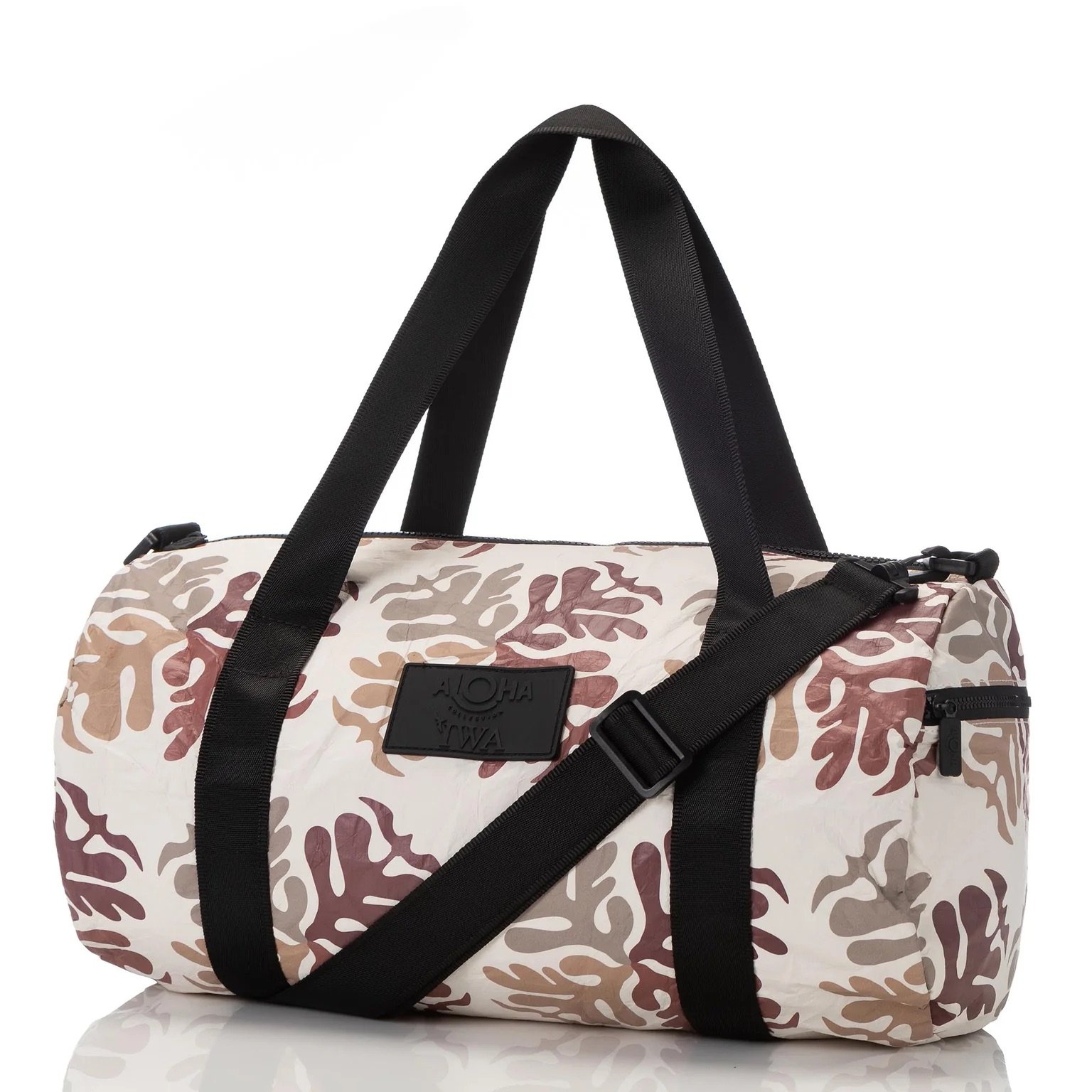 duffle__Iwa_athletic_co__Iwa_matisse-op_768x_crop_center@2x.progressive.jpeg