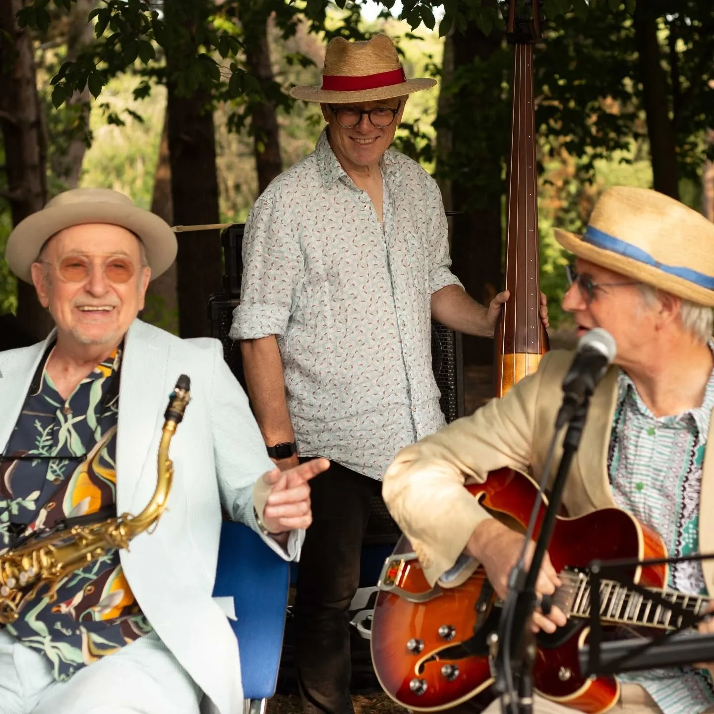 🎵 THE SWING BUSTERS ARE BACK! 🎷 

LIVE MUSIC | SUNDAY 1st FEB | 4PM

Firm favourites and friends of the bar, THE SWING BUSTERS return to The Hop Box this Sunday. 

They'll be blasting away those January blues with their classic blend of iconic tune