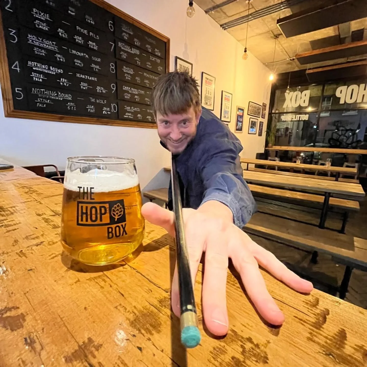 Fitting that tonight's lost property is a snooker cue. Say goodnight, JV.

RED HOT | POCKET MONEY | MAKE OR BREAK