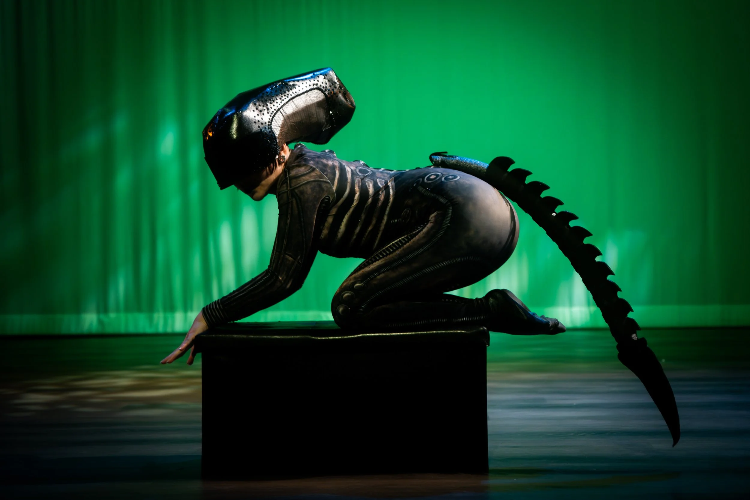 Blanca Dorado performing at Ass-tronauts & Robo-tits as the Xenomorph from the Alien movies.