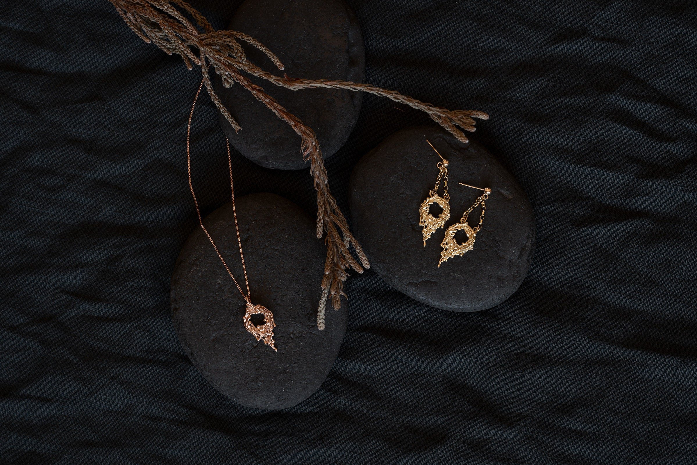 https://i.etsystatic.com/8156573/r/il/0c00b8/3071880487/il_fullxfull.3071880487_5lck.jpg