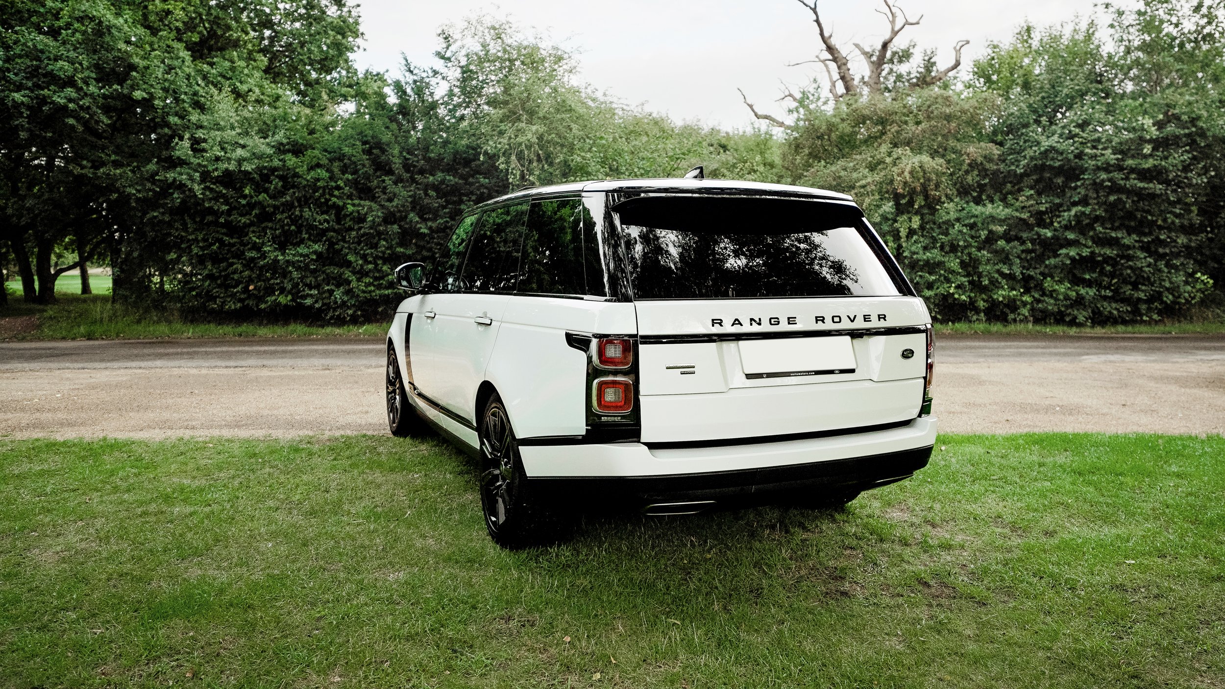 RANGE WHITE 4.jpg