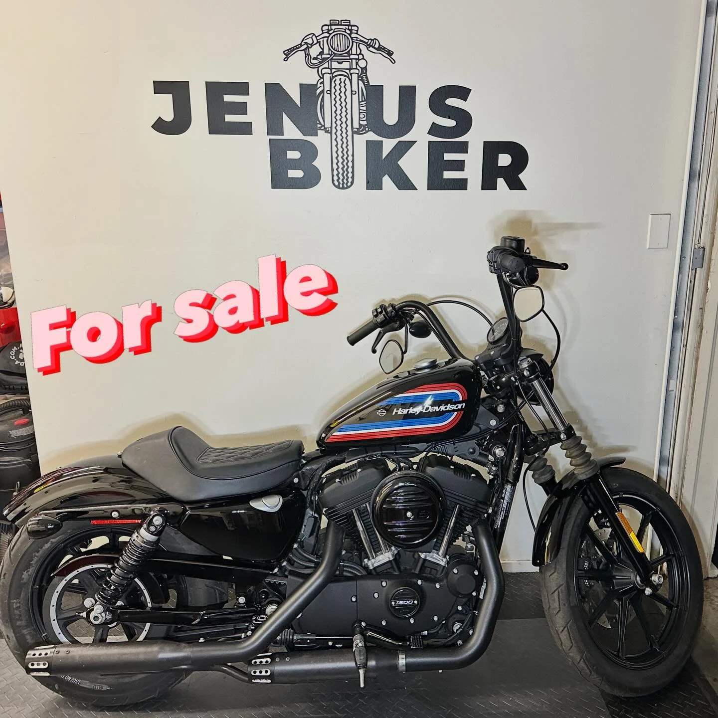 2020 Iron 1200 for sale!
One of the last air cooled sportsters made this one is almost new with 900 miles. DM for details #harleydavidsonmotorcycles #sportster #iron1200