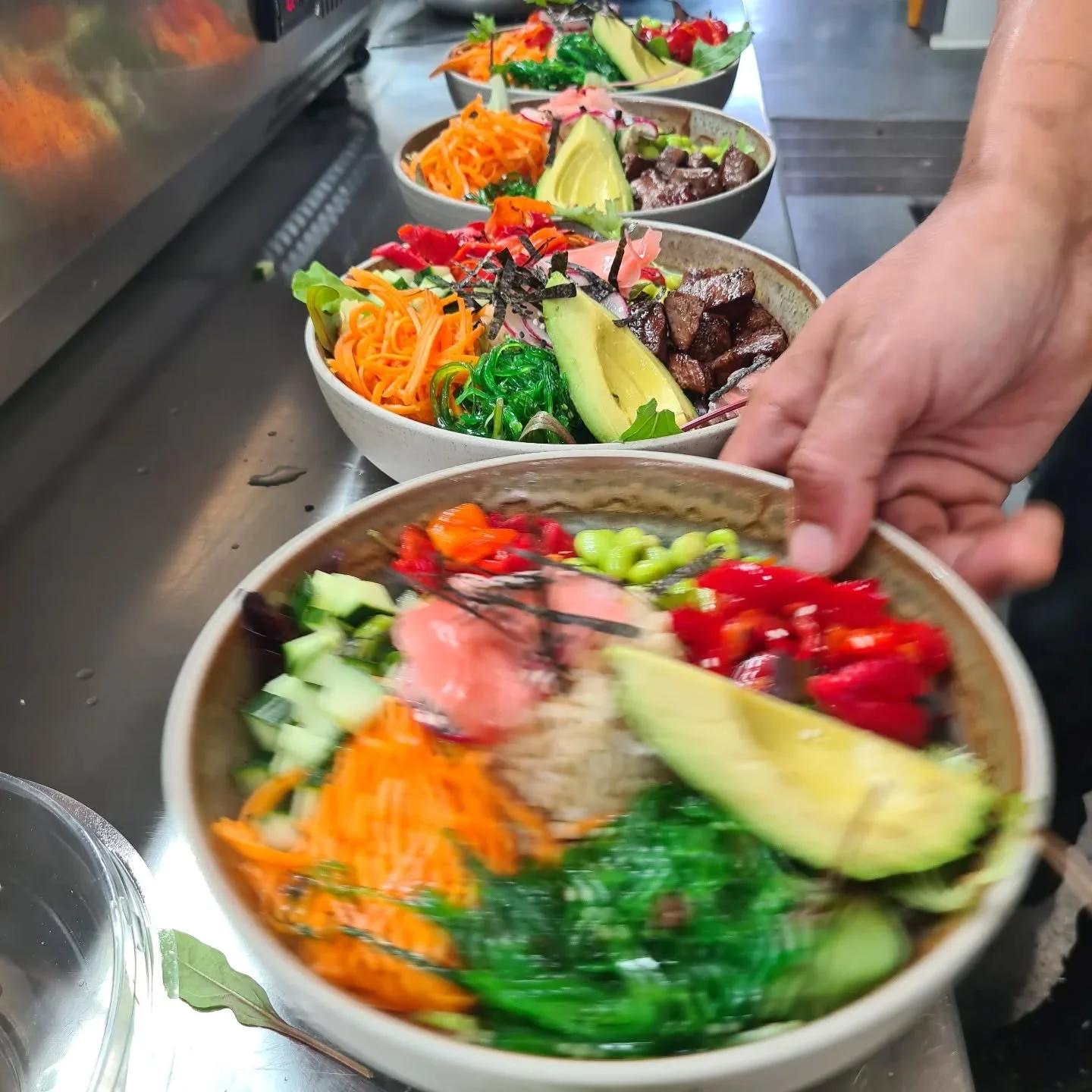 The word 'poke' means to slice or cut crosswise &amp; originates from Hawaii. Our popular Poke Bowl options are vegetarian, or with marinated Wagyu, or with salmon. Enjoy!

#pokebowl #theartisanfarmernabiac  #lunch #barringtoncoast #nabiac