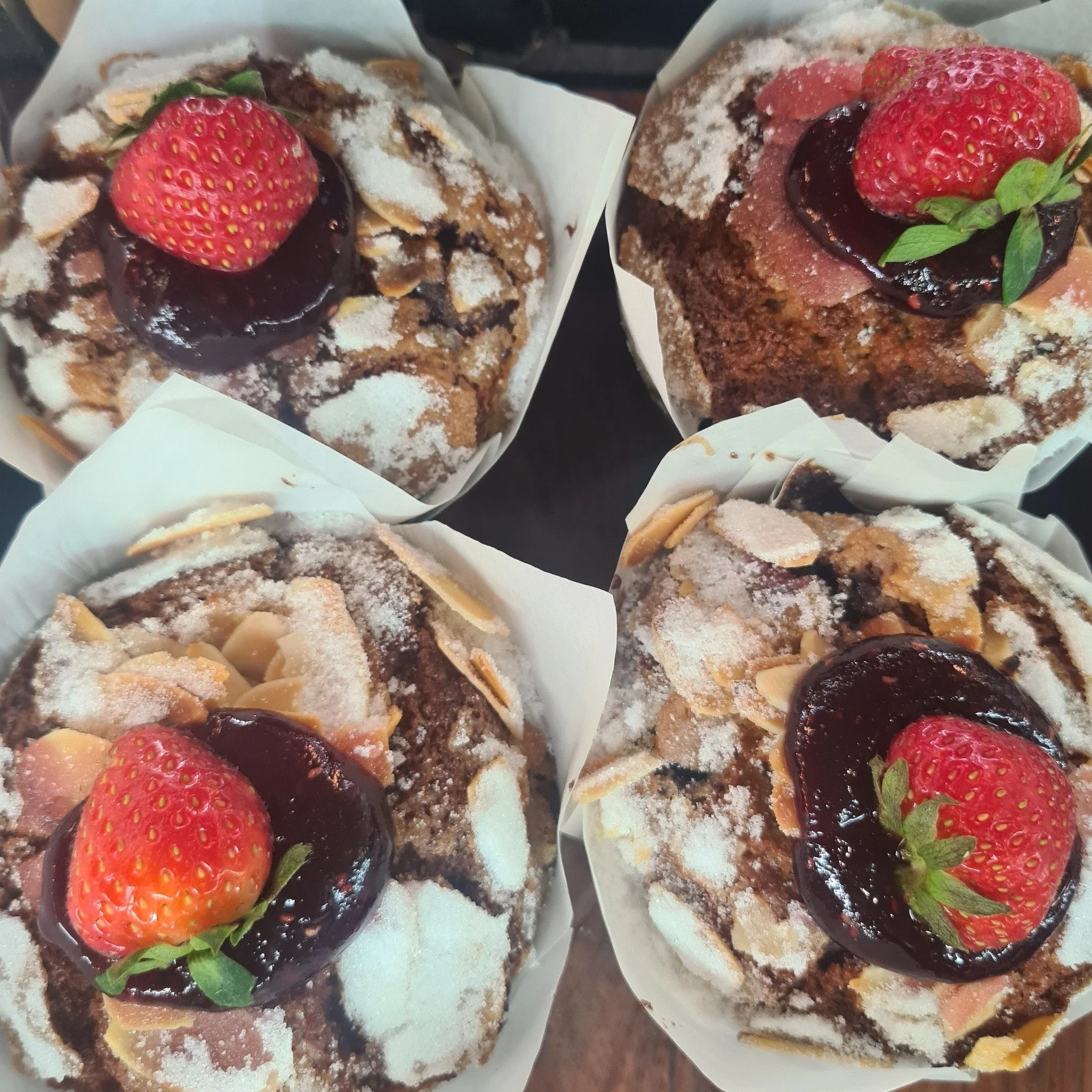 Berry nice gluten-free muffins!

 #gluten-free #nabiac #barringtoncoast #midnorthcoastnsw #theartisanfarmernabiac