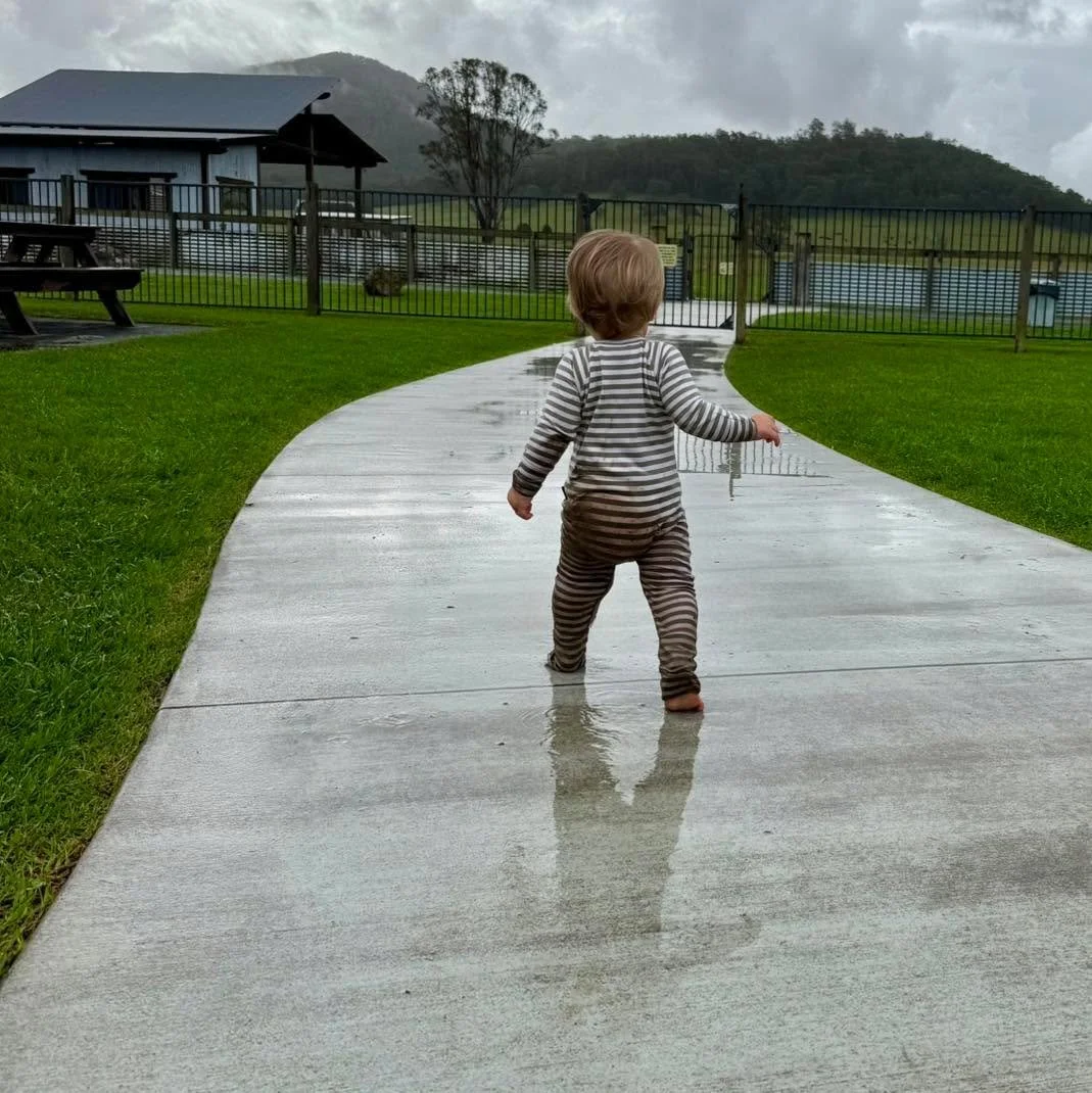 Subscribing to the &ldquo;the dirtier they are, the better day you know they&rsquo;ve had&rdquo; motto! We loved your boundless joy, little Sylvie (taking a well-earned break from a long road trip earlier this week). 

#theartisanfarmernabiac #midnor