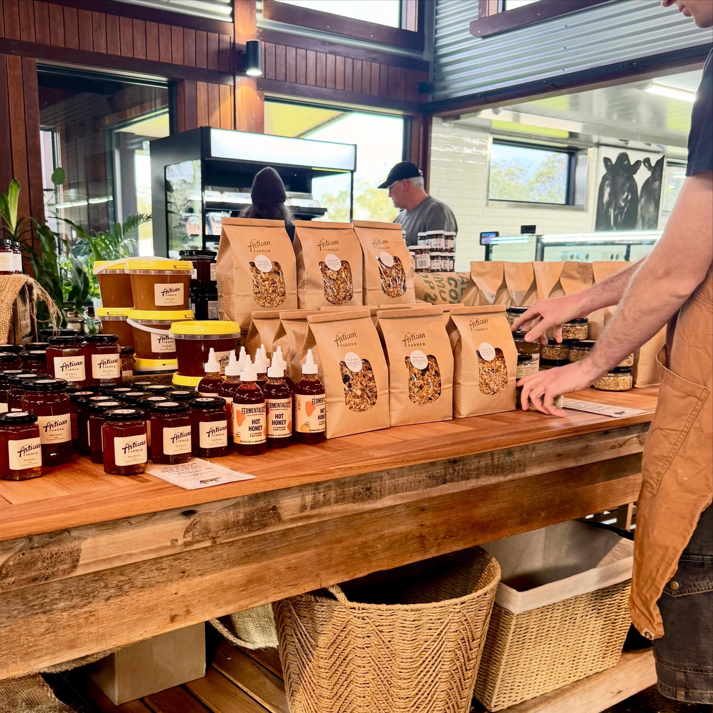 They say change is as good as a holiday so&hellip; our retail section has graduated into the main hall! Position, position, position. You can now check out our assorted foodie goodies as you head towards the deli or to order... 
#theartisanfarmernabi