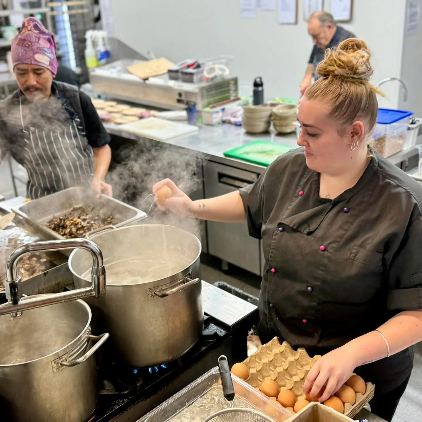 Our junior sous-chef Taylor started cooking as a child thanks to bake-offs versing her uncle in the family kitchen&hellip; but can he crack eggs with one hand? Aha! 

The Artisan Farmer uses only free-range eggs, numbering in the hundreds per day thr
