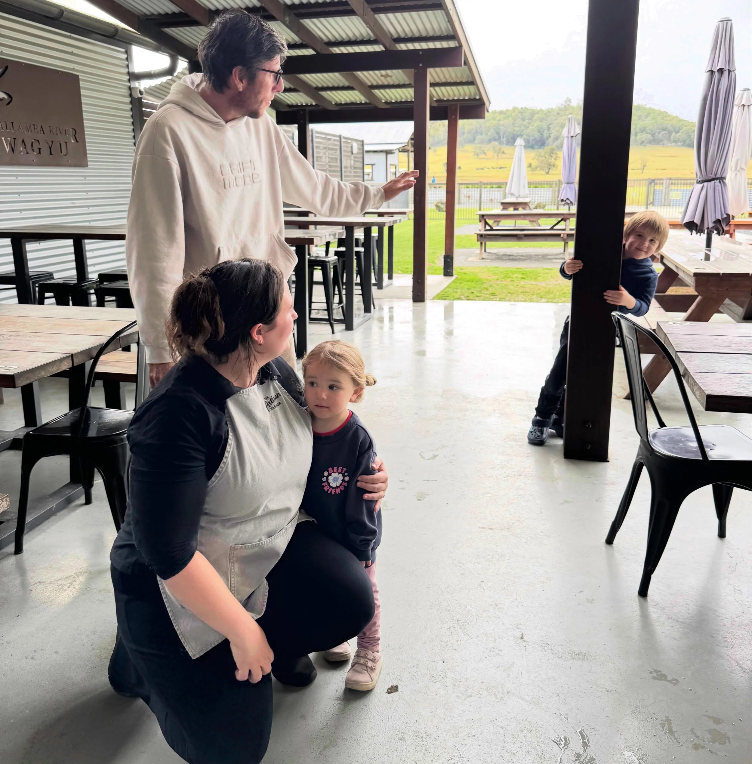 &hellip; When the family visits while you&rsquo;re at work &amp; one just wants to play! 🥰😁
#theartisanfarmerfarmernabiac #nabiac #familyatwork #barringtoncoast #hideandseek