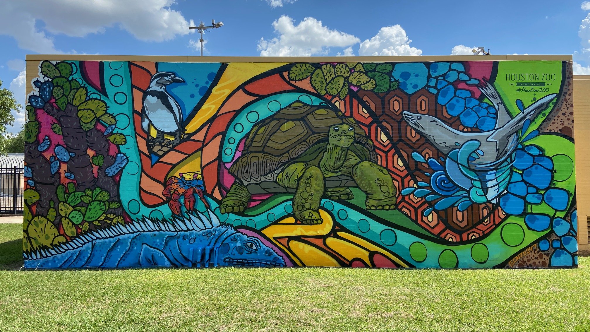 Houston Zoo GONZO247 Tuffly Park Mural 001.jpg