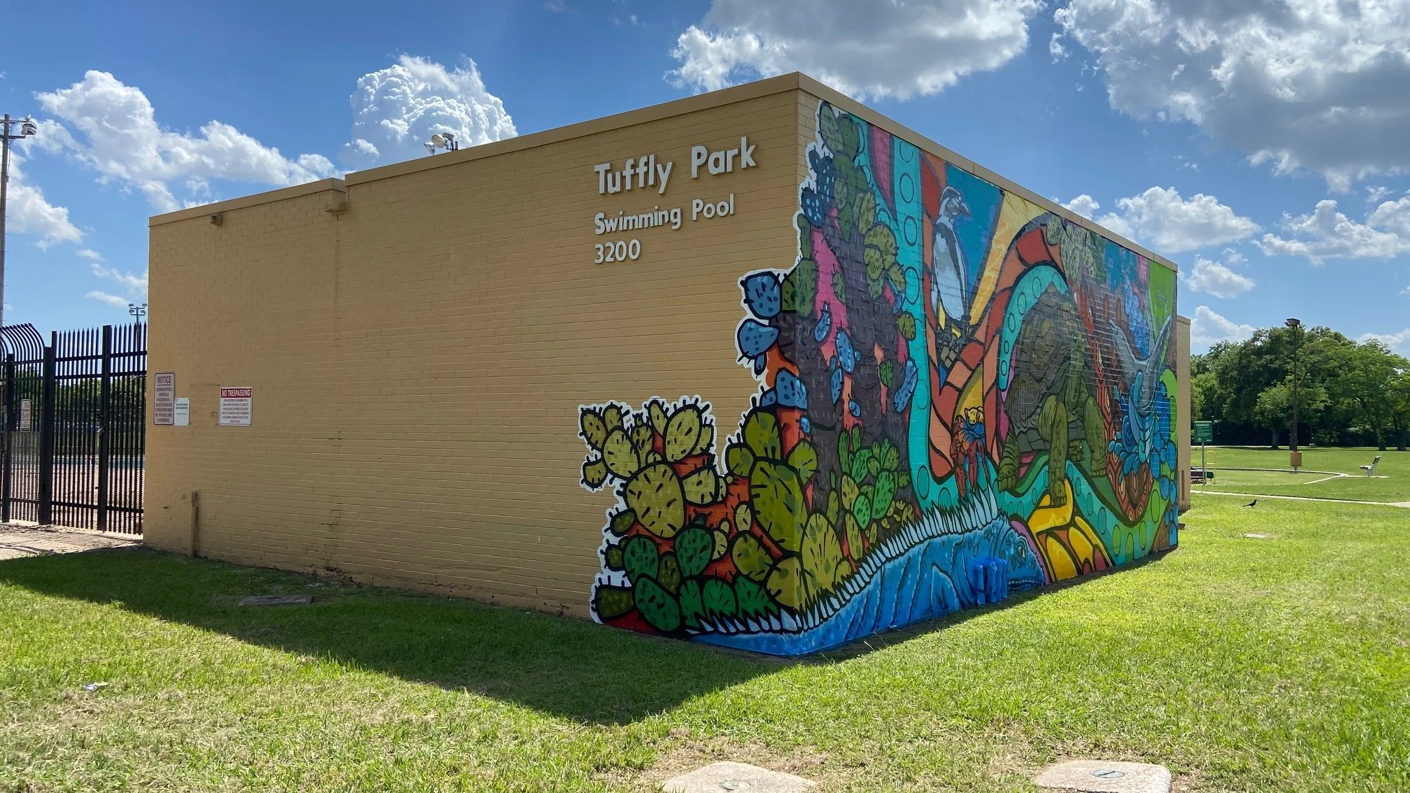 Houston Zoo GONZO247 Tuffly Park Mural 002.jpg