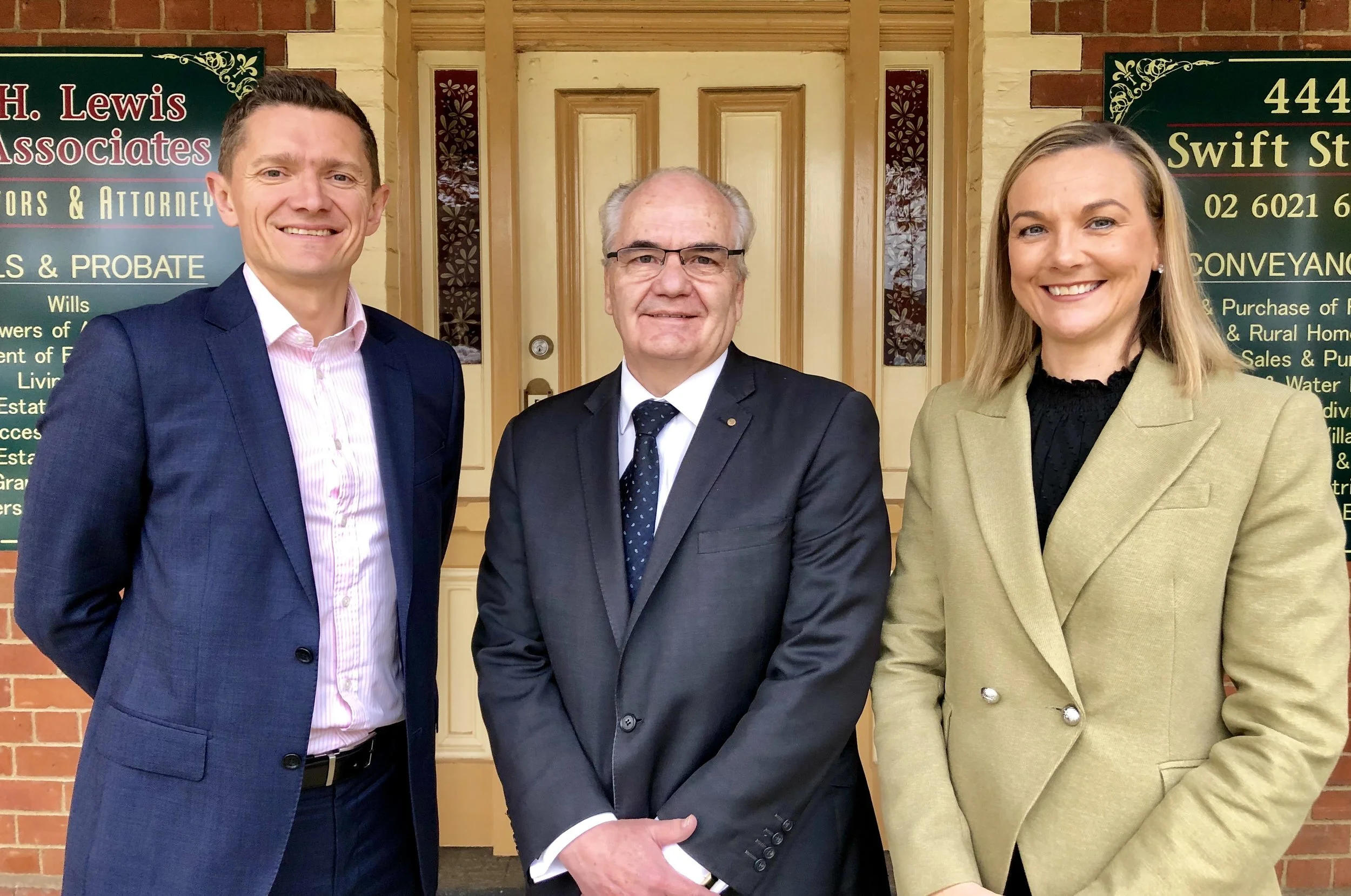 Harwood Andrews welcomes Ron Lewis OAM in Albury