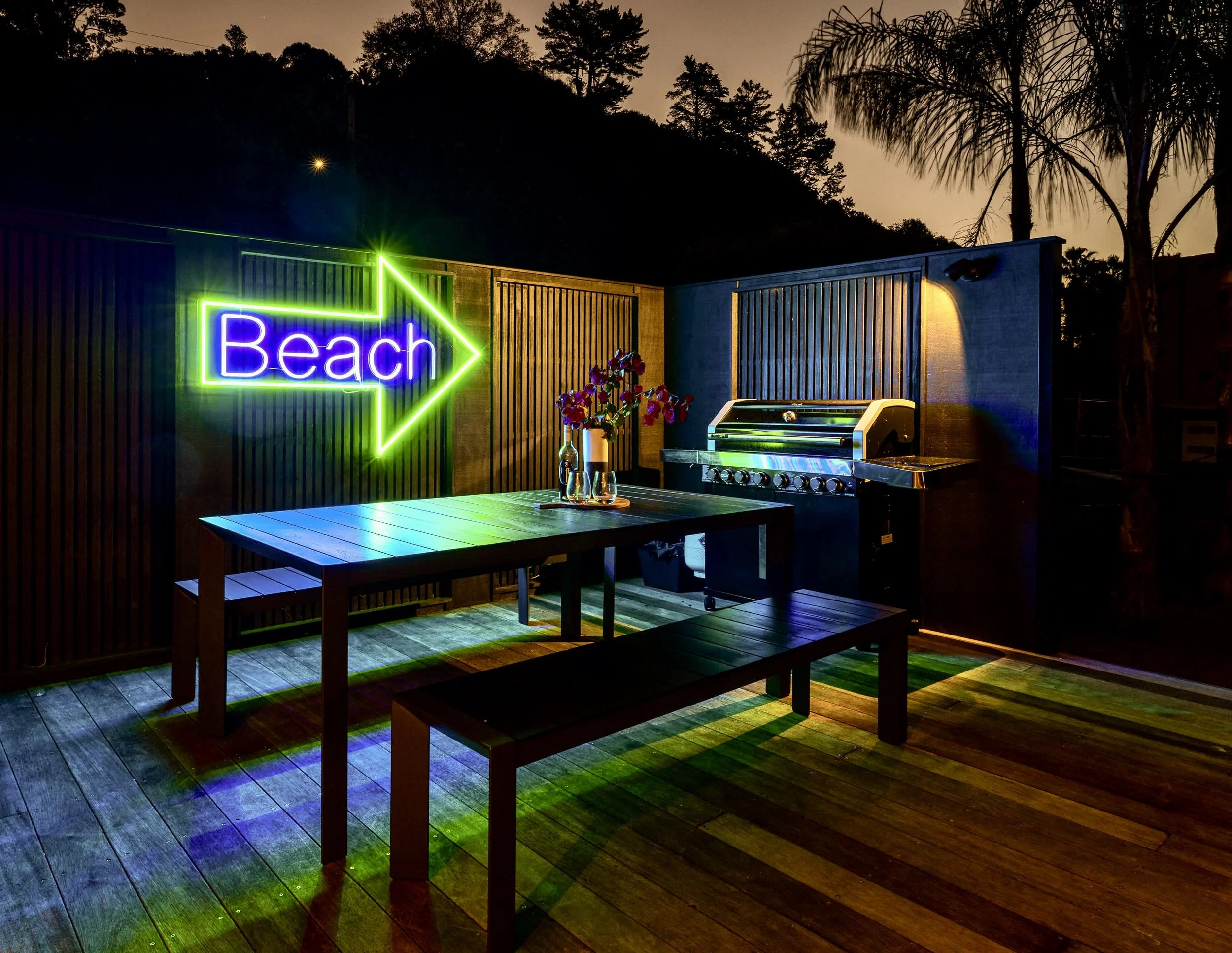 Dining outdoor night.jpg