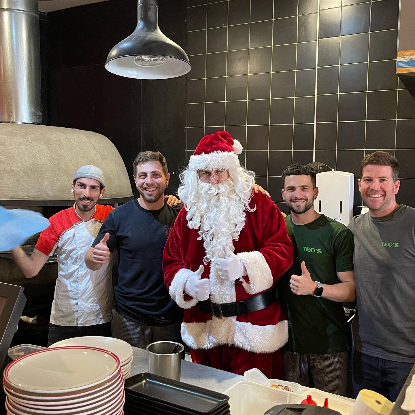 Last night of the year for a slice at our Highett shop tonight!
Then we wish you a Merry Xmas &amp; happy holidays from the Teos crew. 

A massive thank you to all of our customers who have been through the doors this year. Your support has been amaz