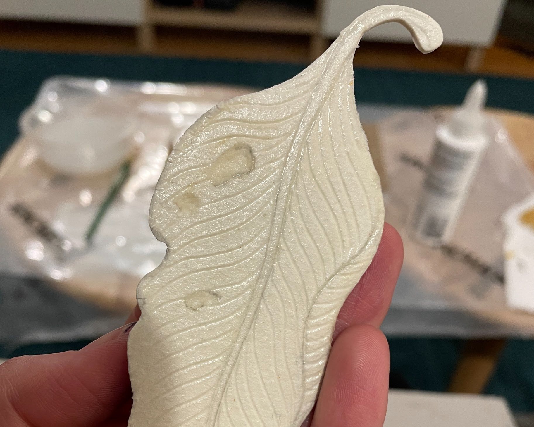 Paper leaf