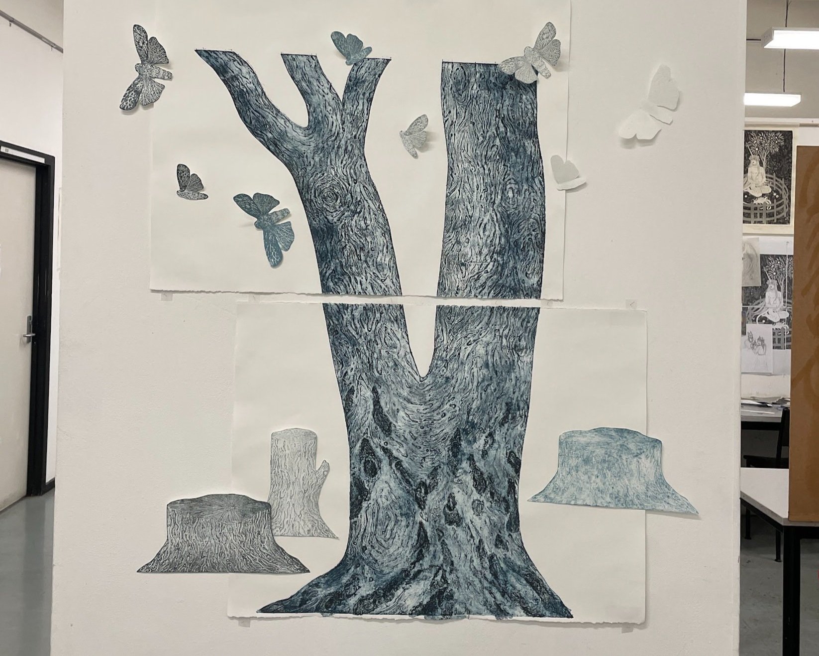 Playing around with placing the stumps in various ways…