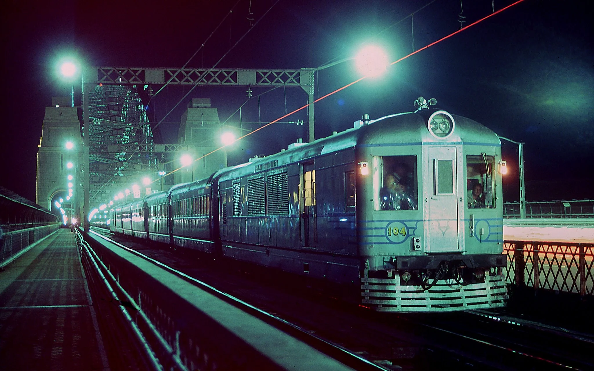 DP104+DP101 Newcastle to Sydney via shore 50th anniversary trip. September 1987