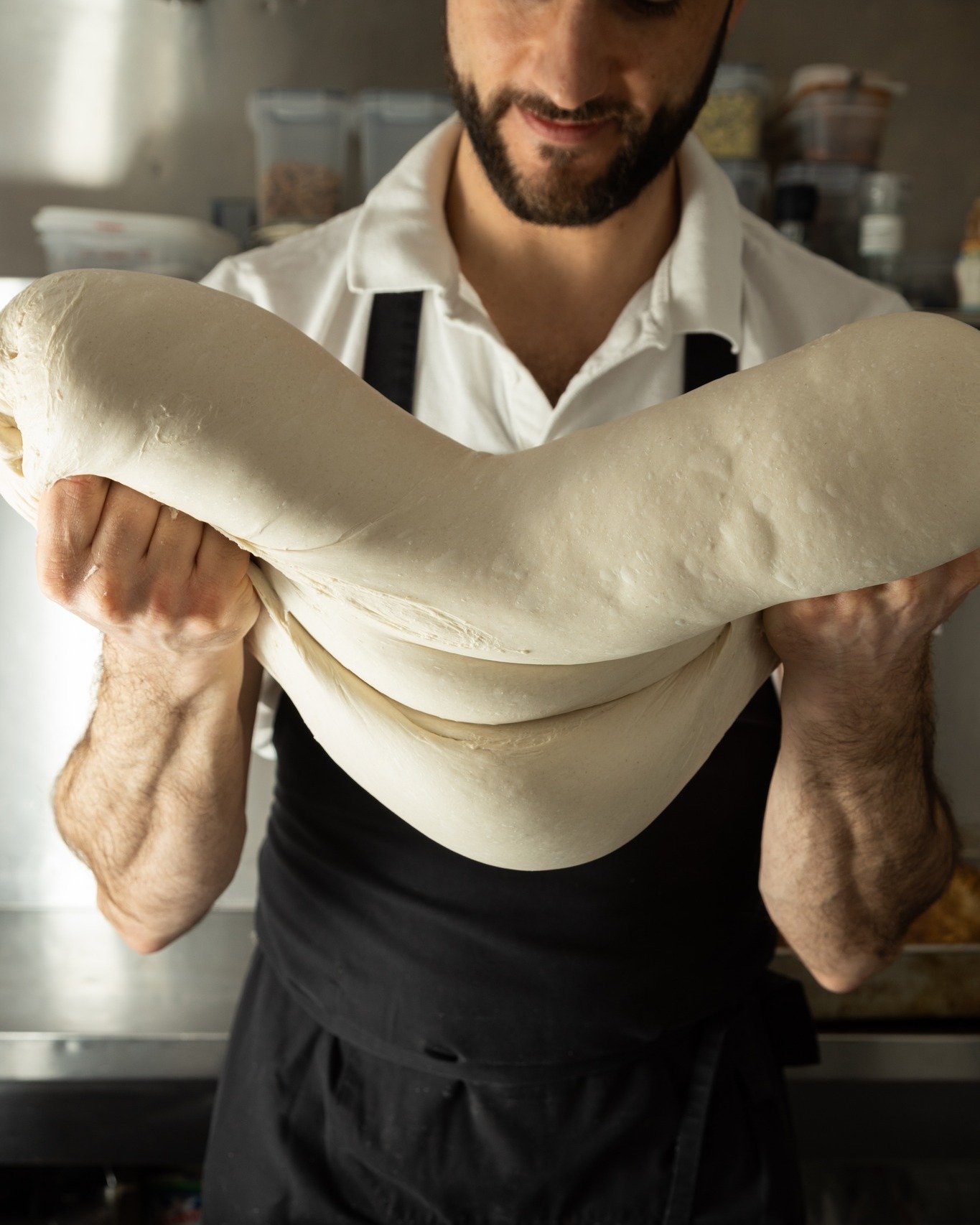 All our pizzas start with the freshness of our dough made from flour, yeast, and water! By working with the basics and ensuring their quality, our pizzas always embody homemade and authentic Italian flavors.
.
.
.
#pizzalovers #italia #pizzaiolo#50to
