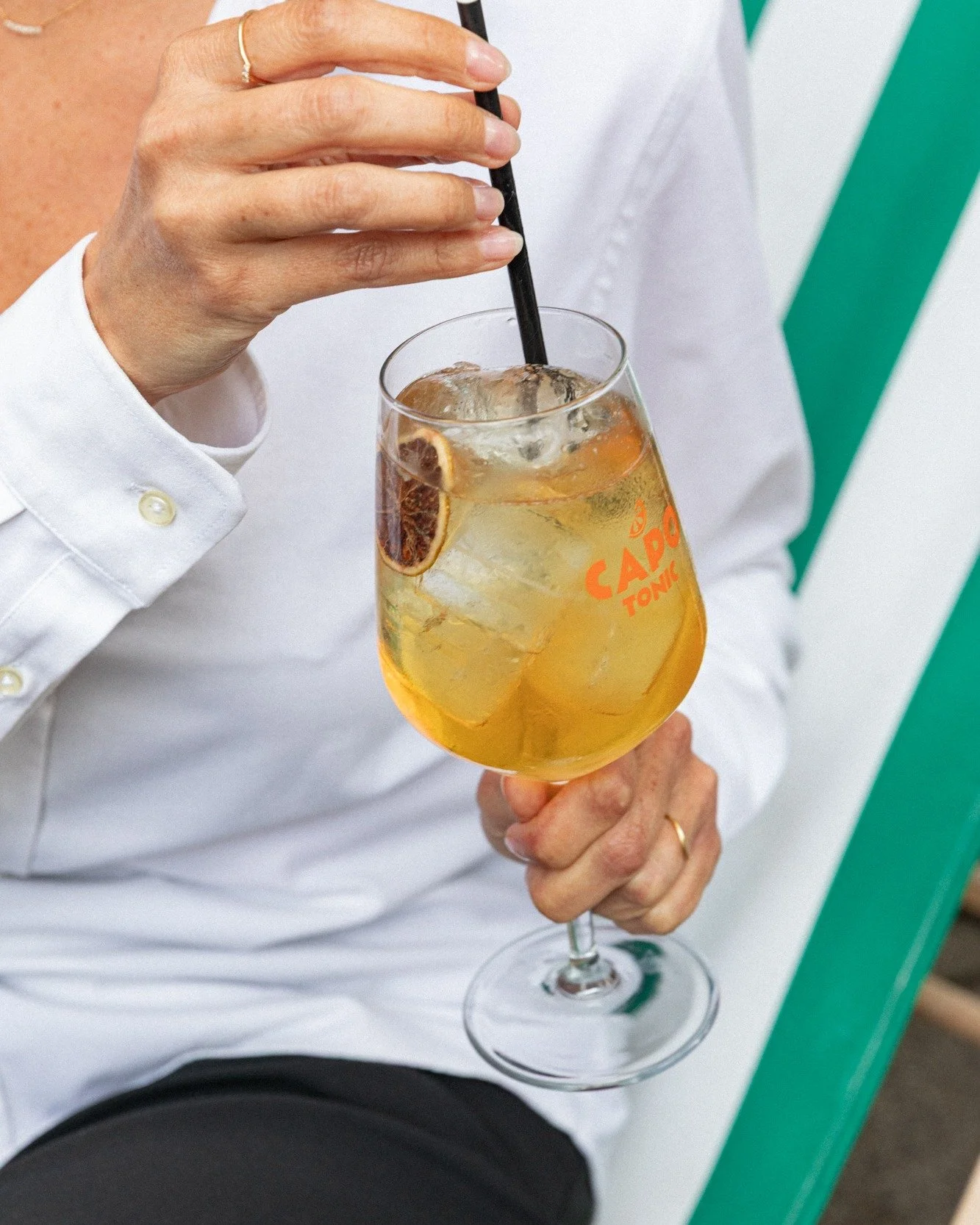 Capo Tonic 🍋✨
Amaro del Capo, tonic, and a splash of Amalfi lemon.
Bittersweet, bright, and effortlessly cool.
.
.
.
#thepizzavagabond #pizzaamsterdam #italia #pizzaiolo #amsterdamfoodies #foodies #napoli #amsterdamrestaurants #pizzatime #pizzalove 