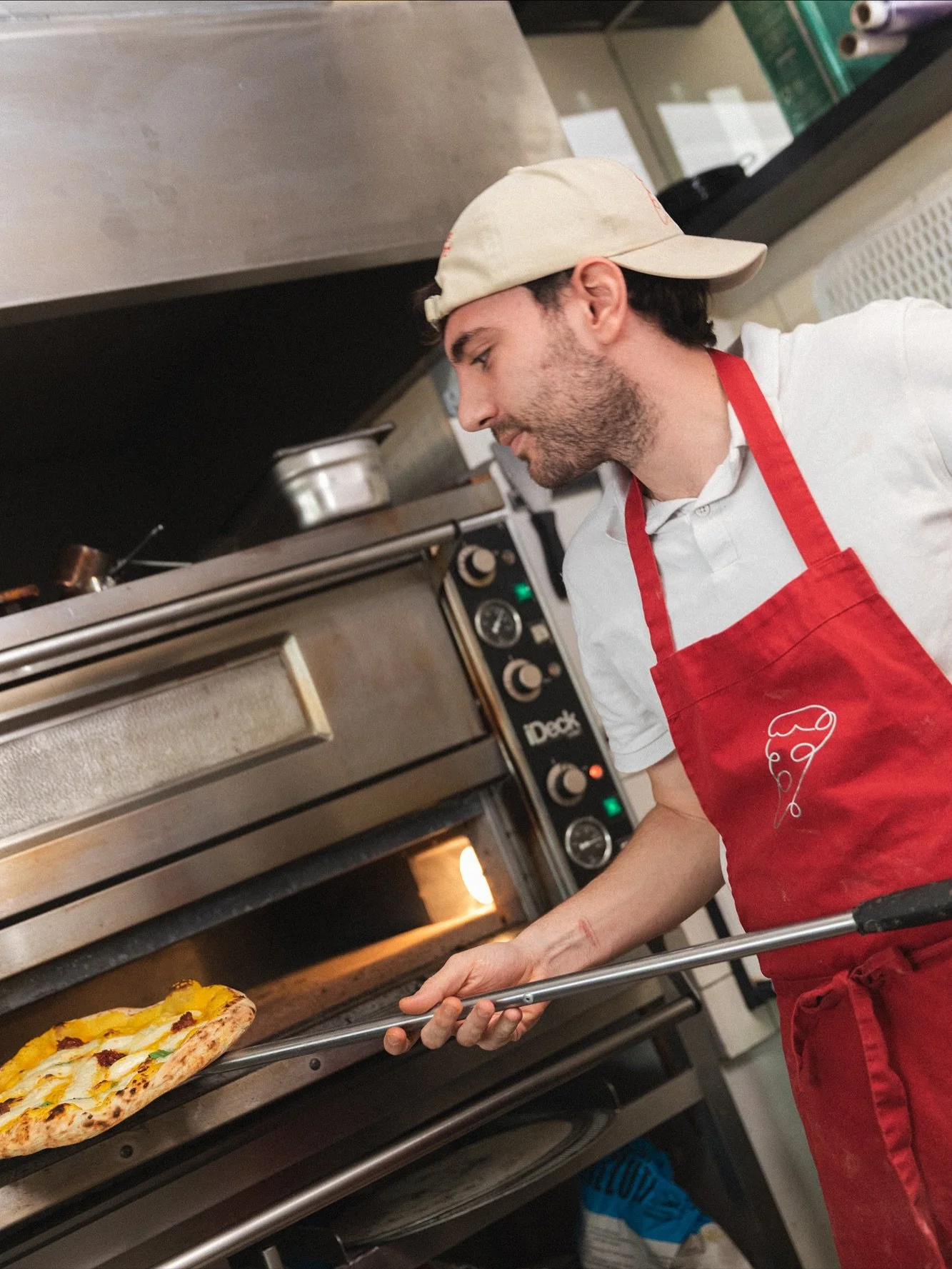 From Napoli, with love (and a very hot oven).
.
.
.
.#thepizzavagabond #pizzaamsterdam #italia #pizzaiolo #amsterdamfoodies #foodies #napoli #amsterdamrestaurants #pizzatime #pizzalove #eatitaly #amsterdamcitylife.