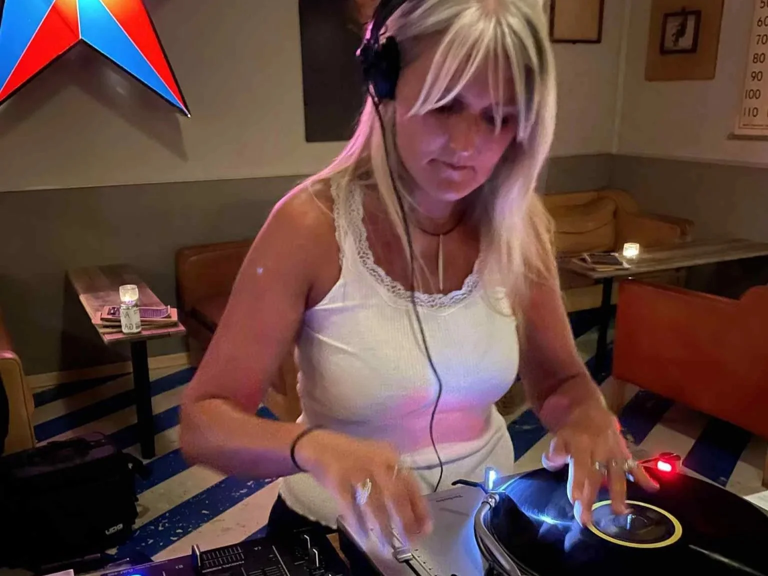 DJ Stina